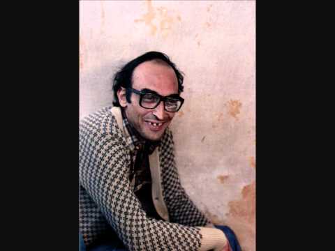Sánchez Ferlosio en una pose sonriente. Foto: YouTube/Anarquistas Gran Canarias Federación Sánchez Ferlosio en una pose sonriente. Foto: YouTube/Anarquistas Gran Canarias Federación