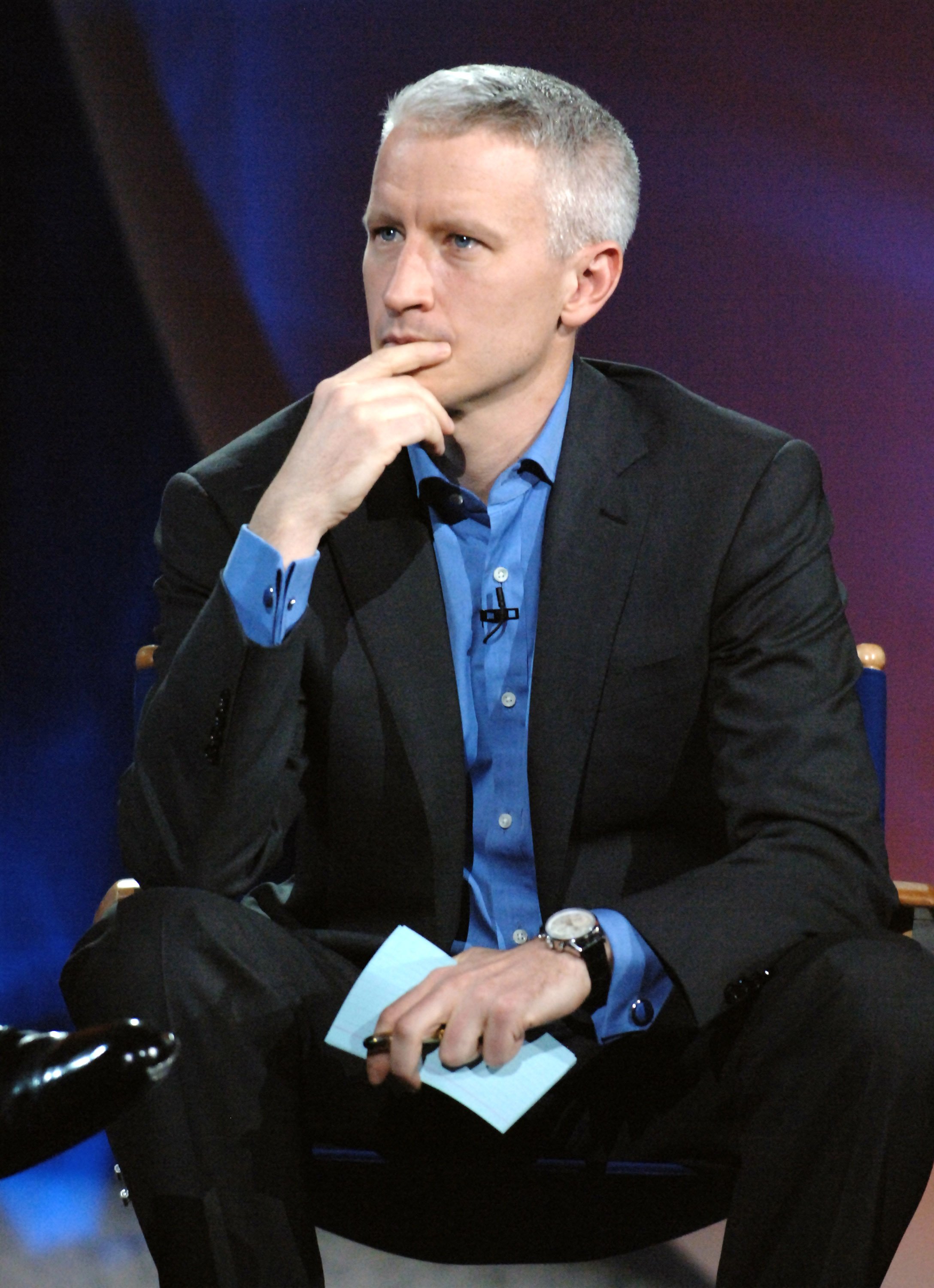 Anderson Cooper during The Comedy Festival - Honoring: Jerry Seinfeld - Show at Palace Ballroom at Caesars Palace in Las Vegas, Nevada, United States | Source: Getty Images 
