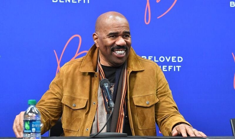 Steve Harvey attends a press conference | Source: Getty Images/GlobalImagesUkraine