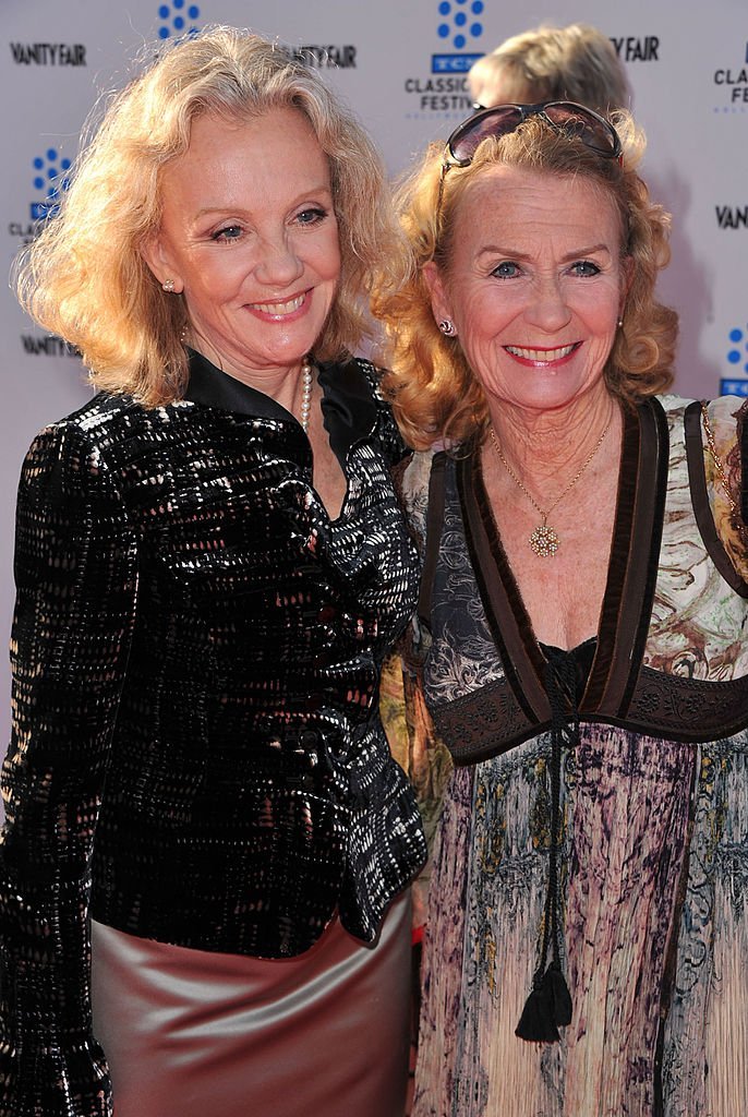 Hayley (L) and Juliet Mills arrive at TCM Classic Film Festival Opening Night Gala and World Premiere of "An American In Paris." | Source: Getty Images