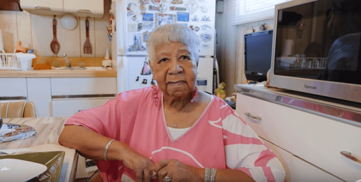 Marjorie Stephens, John Legend's grandmother, at her home in Ohio  | Source: YouTube/Chrissy Teigen