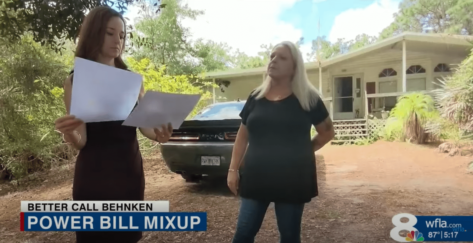 Investigator tries to helps a woman get to the bottom of why her mother's account was debited incorrectly | Photo: Youtube/WFLA News Channel 8