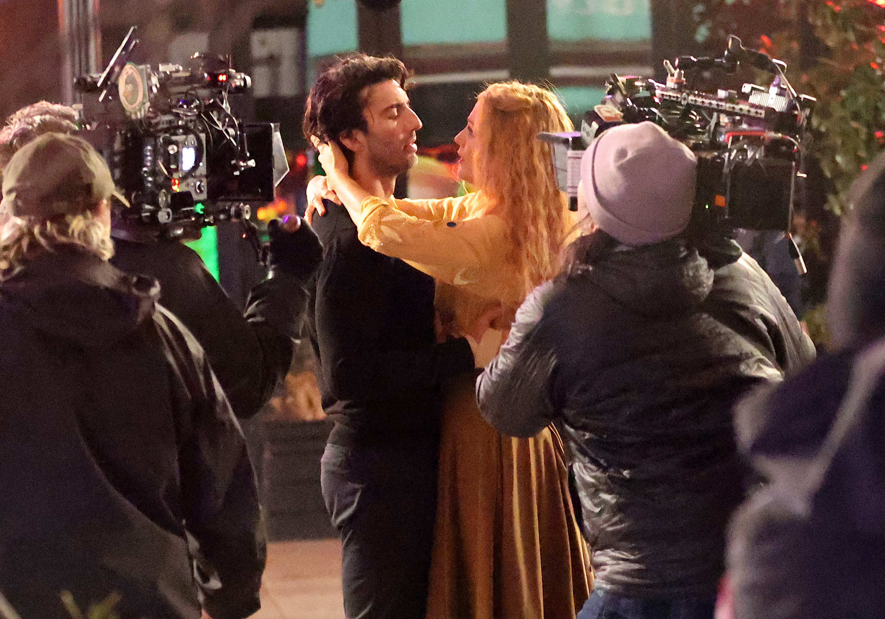 Justin Baldoni and Blake Lively are seen on the set of "It Ends with Us" on January 12, 2024 in Jersey City, New Jersey | Source: Getty Images