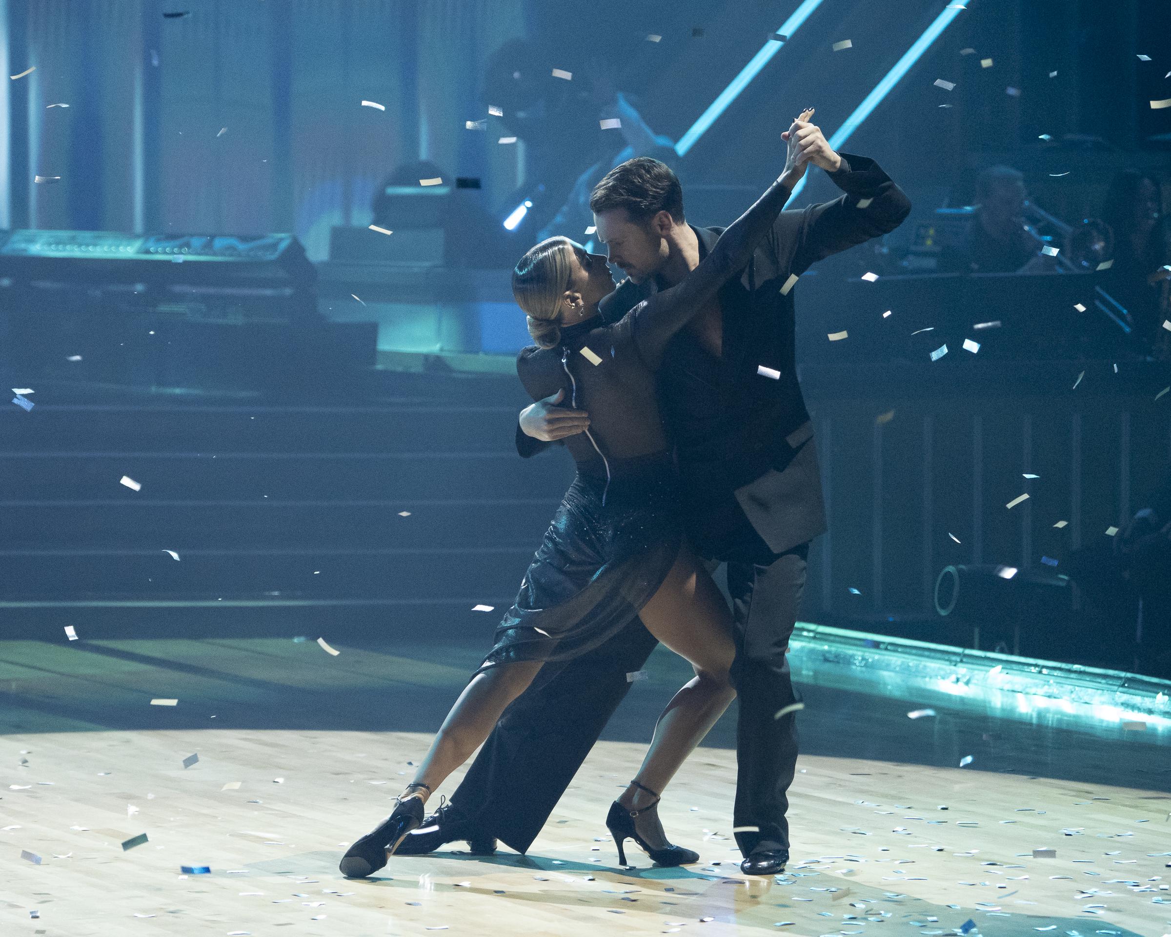 Dylan Efron and Daniella Karagach. | Source: Getty Images
