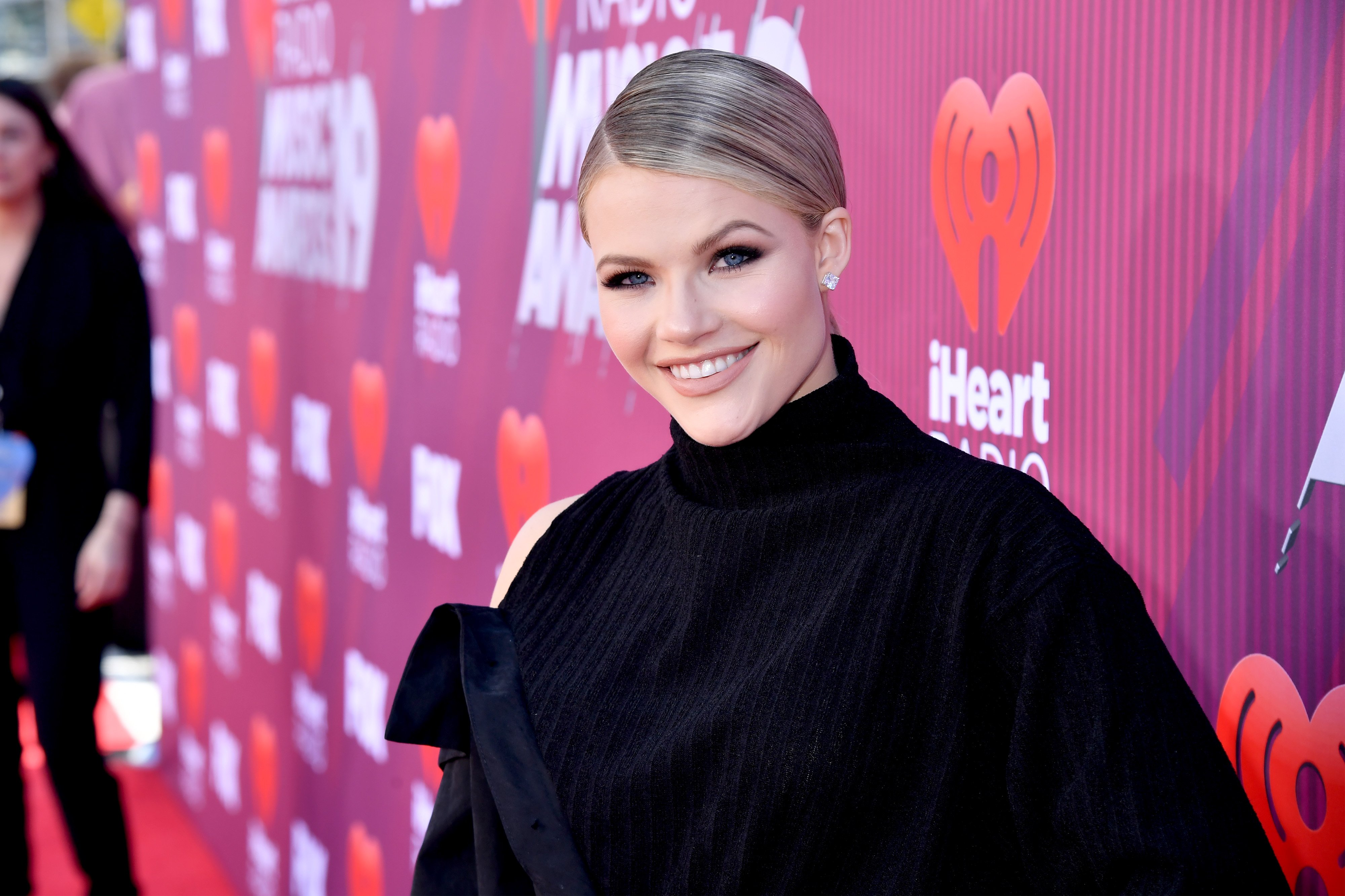 Witney Carson pictured at the 2019 iHeartRadio Music Awards. 2019, California. | Photo: Getty Images