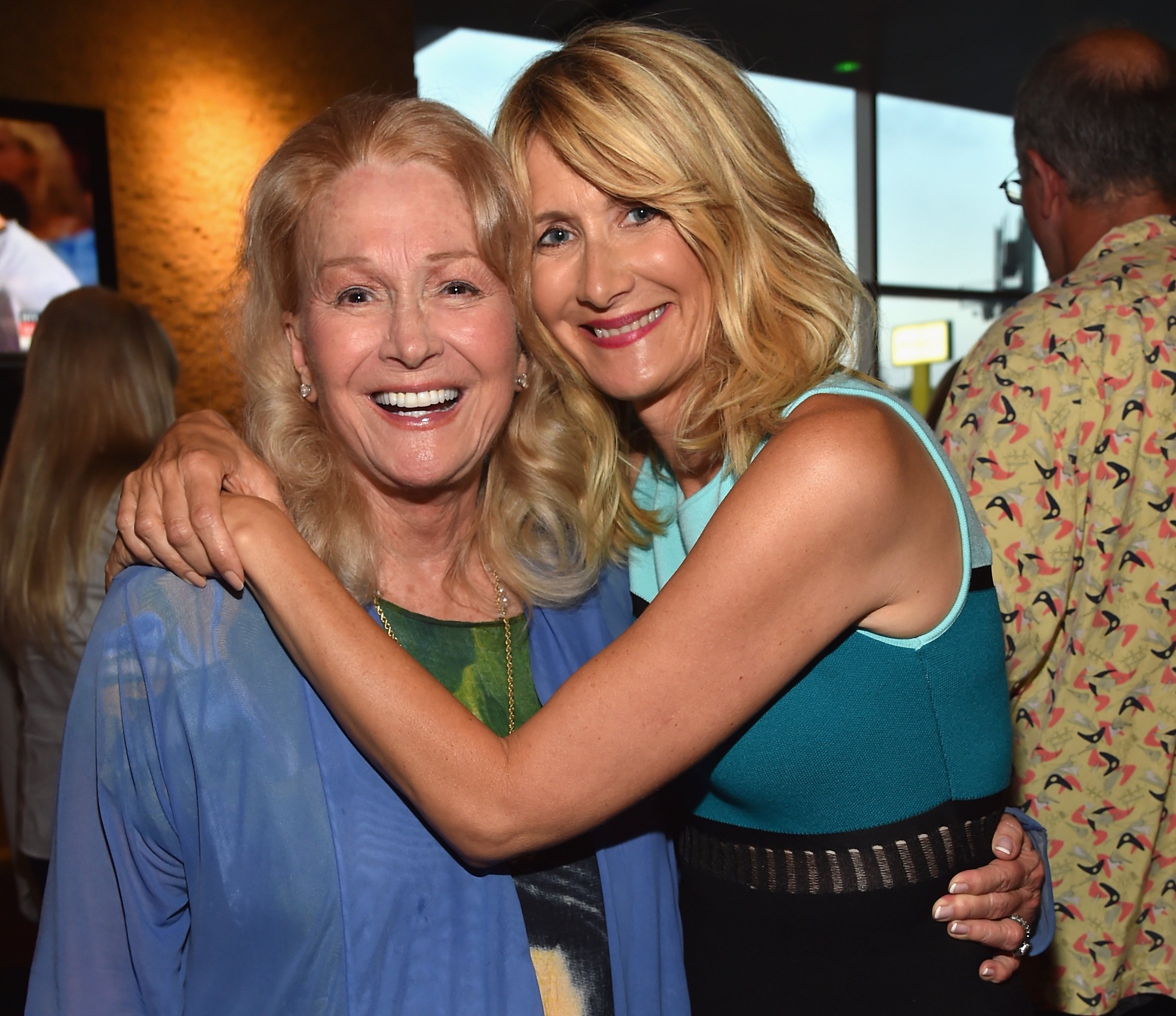 Diane Ladd and Laura Dern attend a special screening of "99 Homes" on August 31, 2015 in Los Angeles, California | Source: Getty Images 