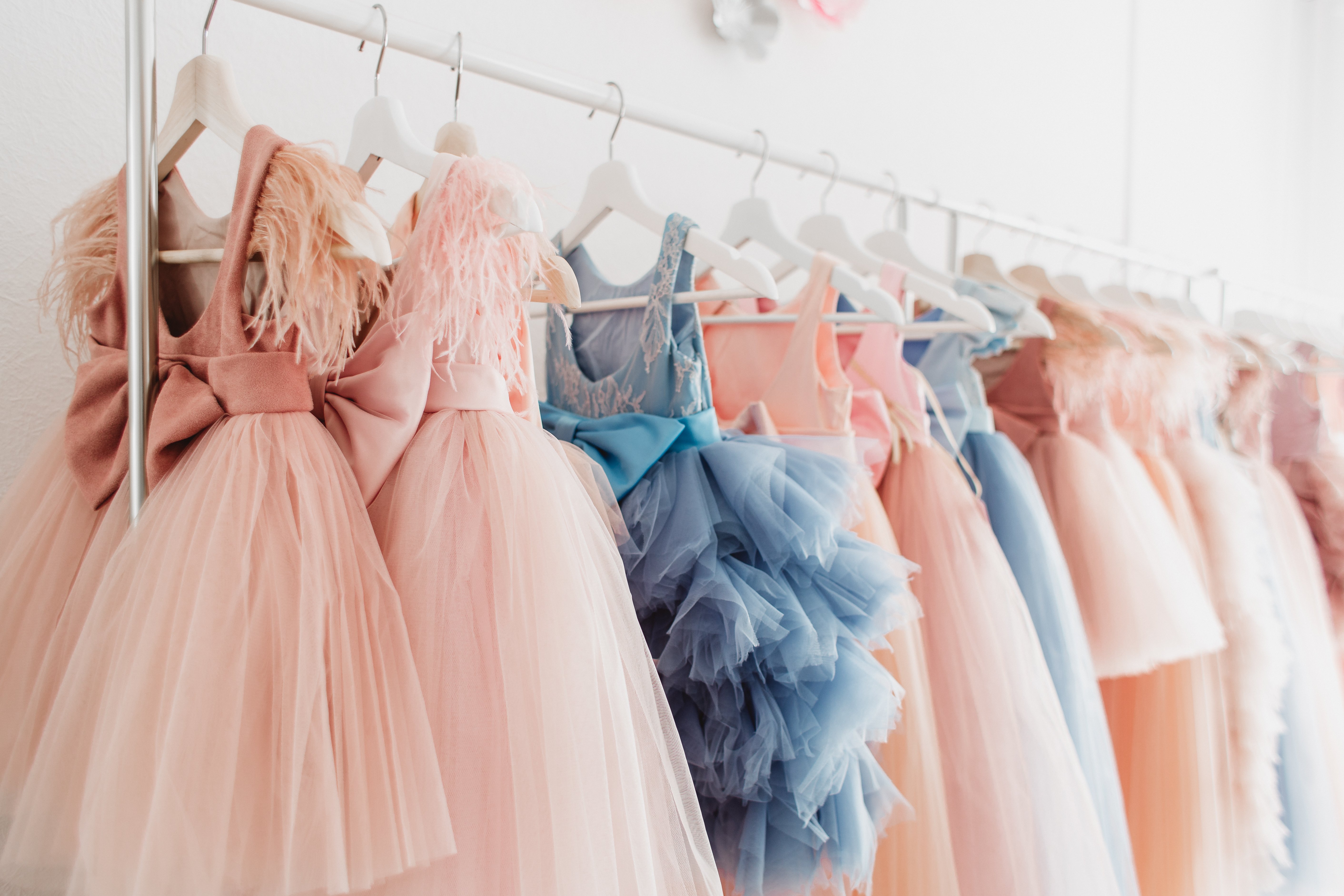 Madison looked at the price tags and knew there was no way she could afford the pretty dresses. | Source: Shutterstock
