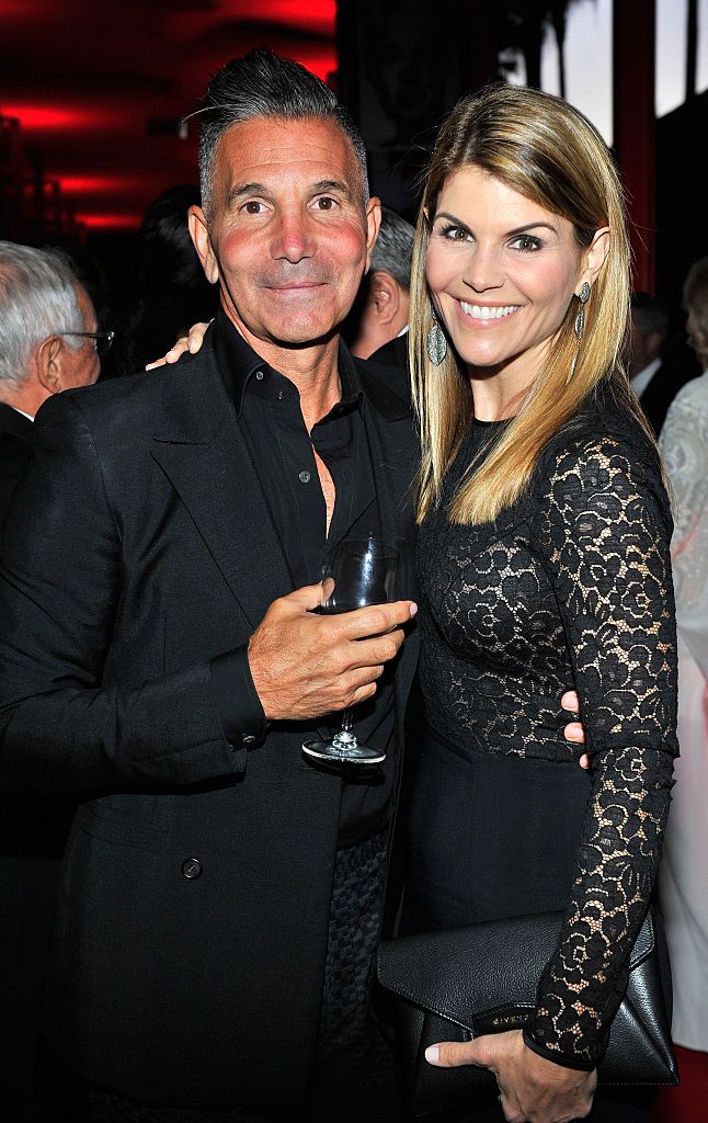 Mossimo Giannulli and Lori Loughlin at LACMA's 50th Anniversary Gala sponsored by Christie's at LACMA on April 18, 2015 | Photo: Getty Images