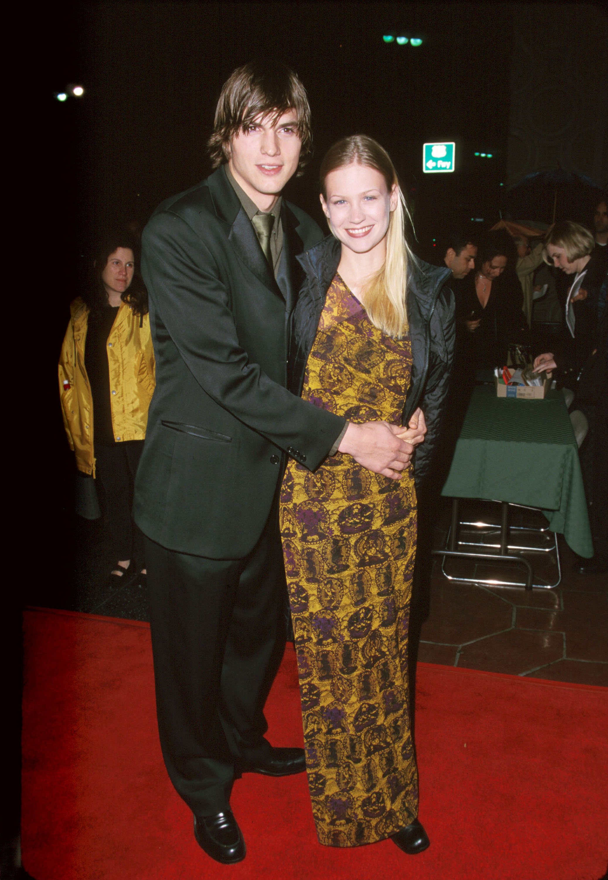 Ashton Kutcher and January Jones at the premiere of "Reindeer Games" in California | Source: Getty Images