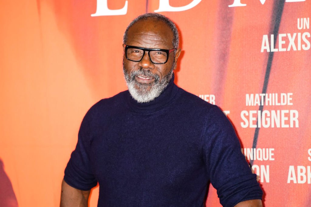 l'Acteur Jean-Michel Martial, lors de la première photocall "Edmond" Paris, au Cinéma Pathe Beaugrenelle le 17 décembre 2018. | Photo : Getty Images