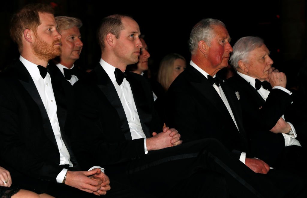 El príncipe Harry, duque de Sussex, el príncipe William, duque de Cambridge y el príncipe Carlos, príncipe de Gales.| Foto: Getty Images