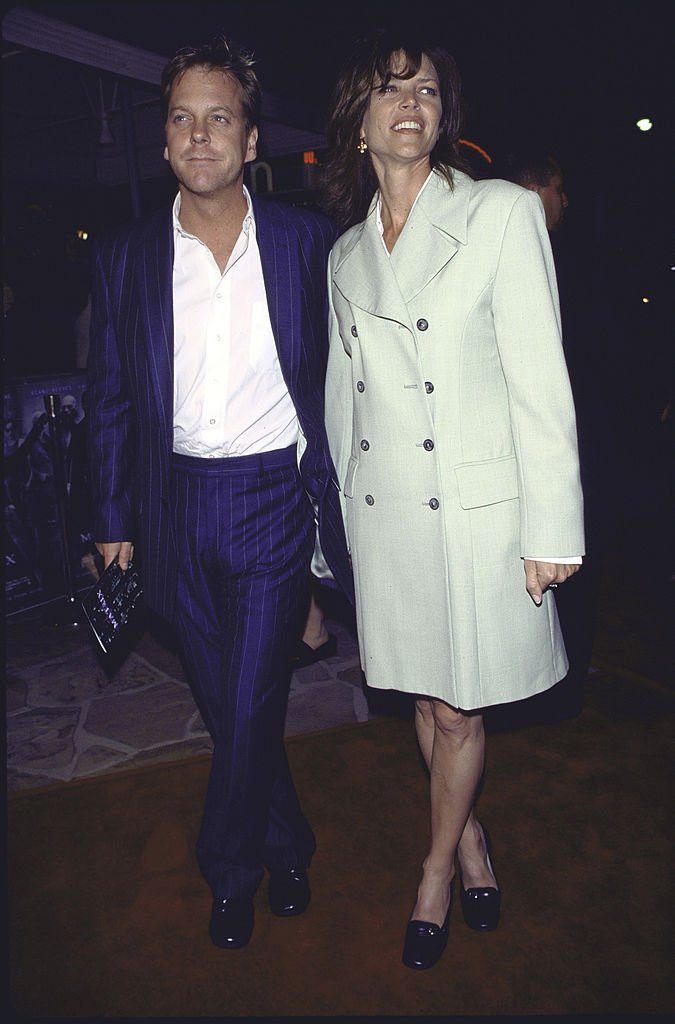 Kiefer Sutherland and wife Kelly Winn at film premiere of The Matrix, March 24, 1999 | Photo: GettyImages