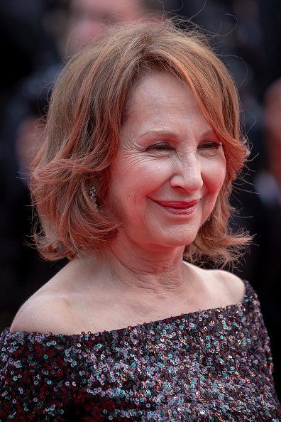 L'actrice Nathalie Baye assiste à la cérémonie d'ouverture et la projection de "The Dead Don't Die" lors du 72e Festival de Cannes le 14 mai 2019 à Cannes, France. | Photo : Getty Images