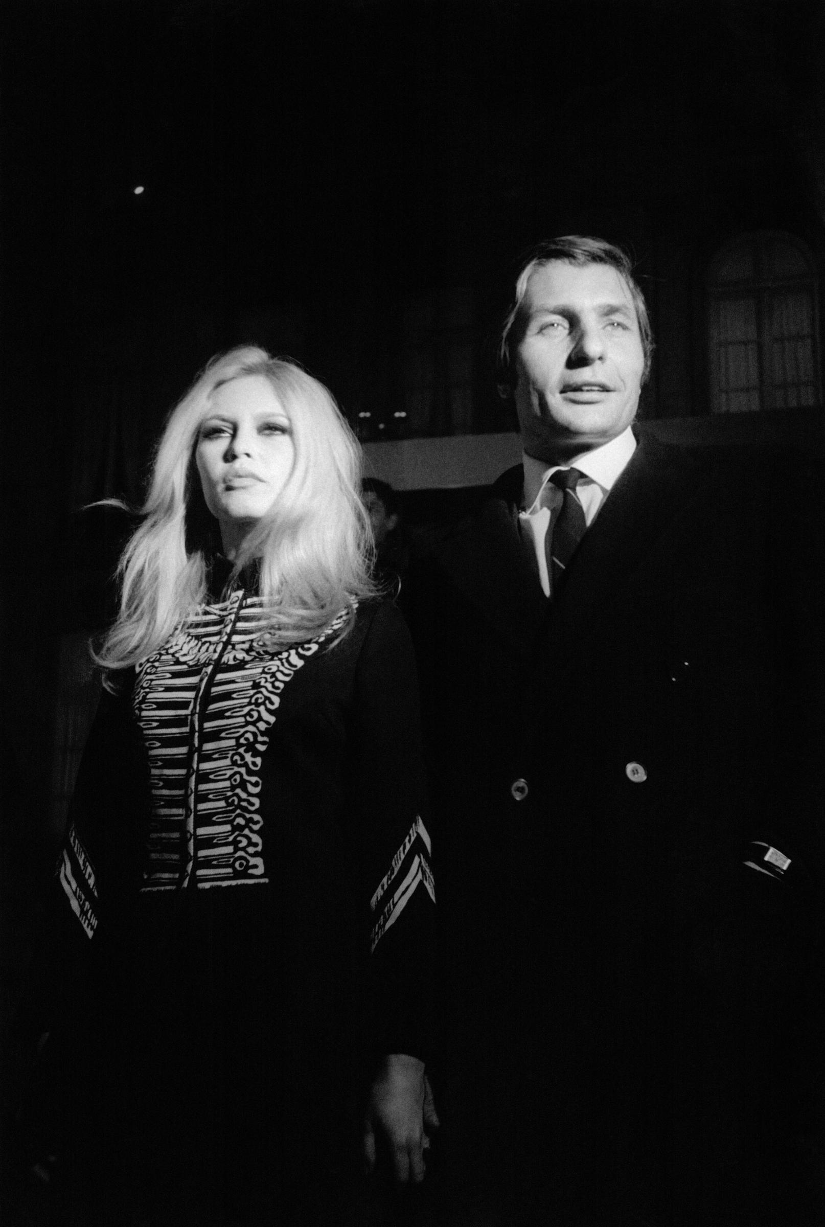 Brigitte Bardot and her husband Gunter Sachs, circa 1960 in France | Source: Getty Images