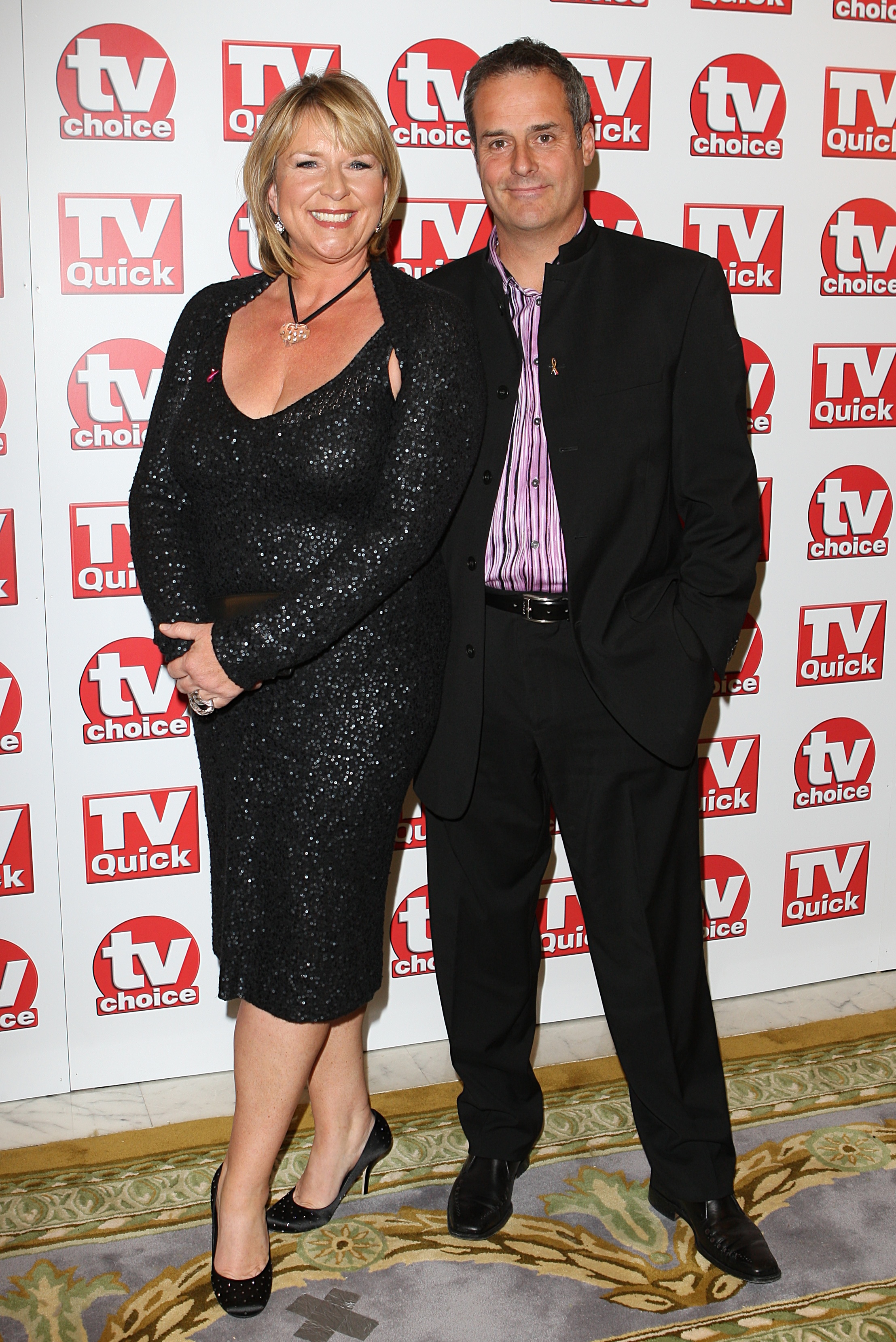 Fern Britton and Phil Vickery at the TV Quick and TV Choice Awards on 3 September 2007 in London, England. | Source: Getty Images