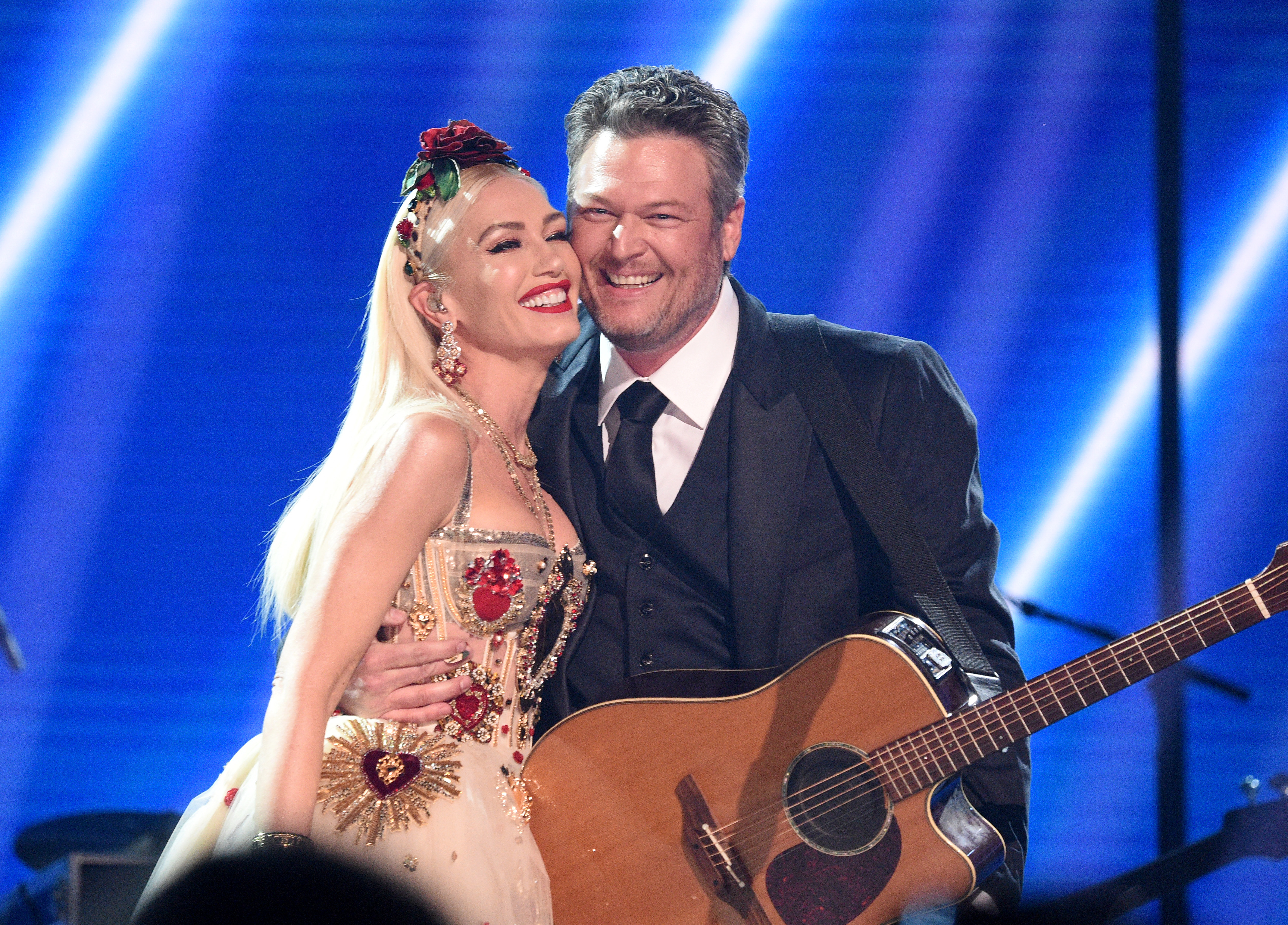 Gwen Stefani and Blake Shelton pose onstage during the 62nd Annual Grammy Awards on January 26, 2020, in Los Angeles, California. | Source: Getty Images