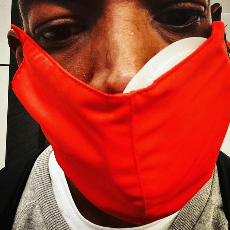 Marlon Wayans wearing a facial mask after undergoing two hours of oral surgery | Photo: Instagram/marlonwayans