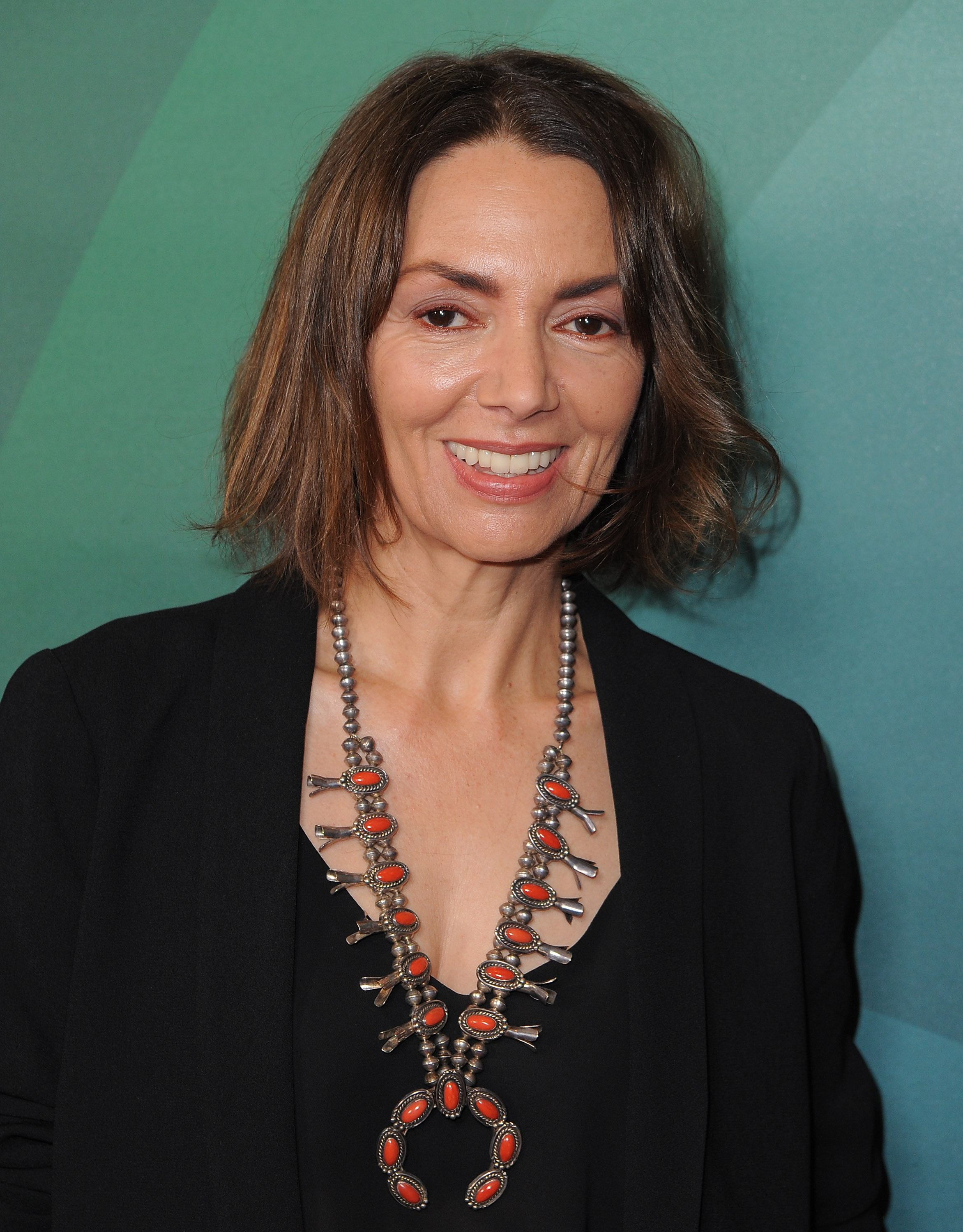 Joanne Whalley arrives at the Winter TCA Tour NBCUniversal Press Tour Day 2 on January 14, 2016, in Pasadena, California. | Source: Getty Images