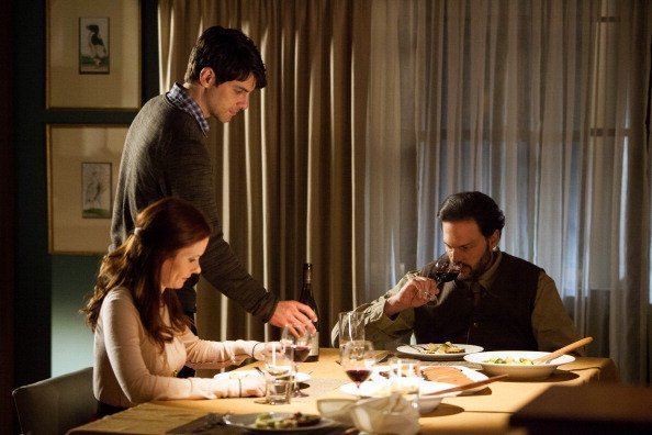 A couple pictured having dinner in a resturant |  Photo: Getty Images