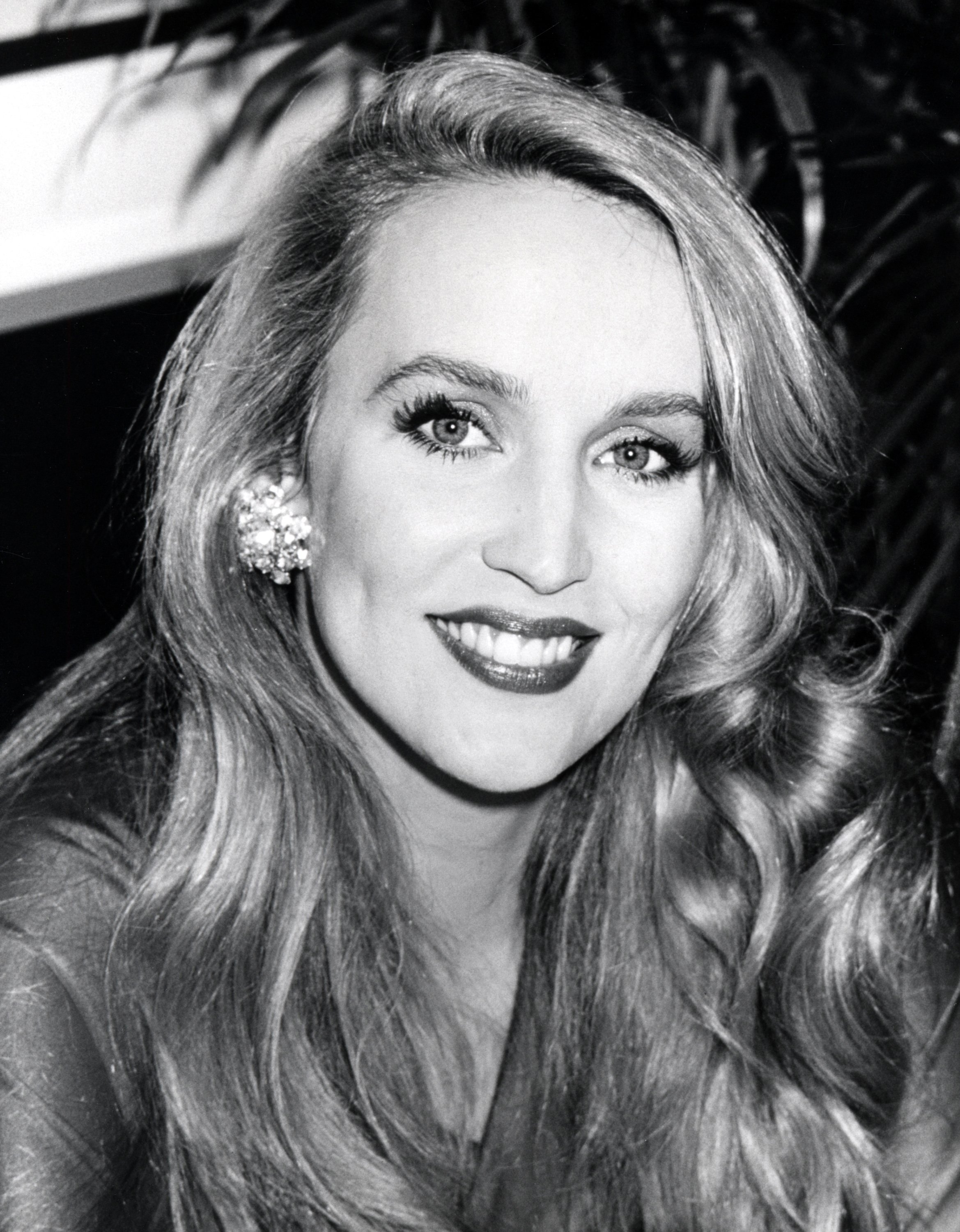 Jerry Hall attends the "A View to a Kill" Screening Party at Les Tuileries on May 15, 1985, in  New York City. | Source: Getty Images