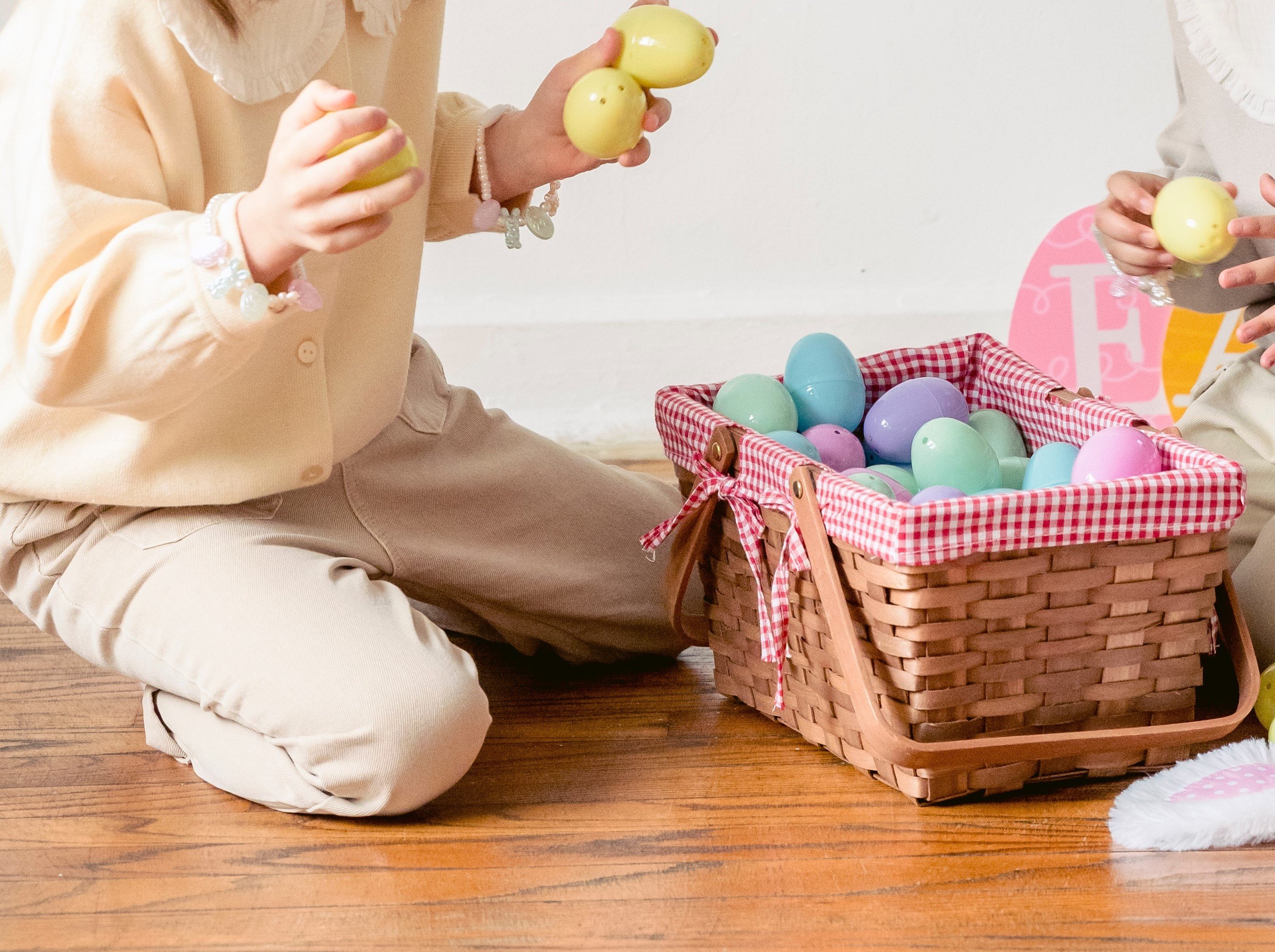 OP's children made a mess in their granny's house. | Source: Pexels