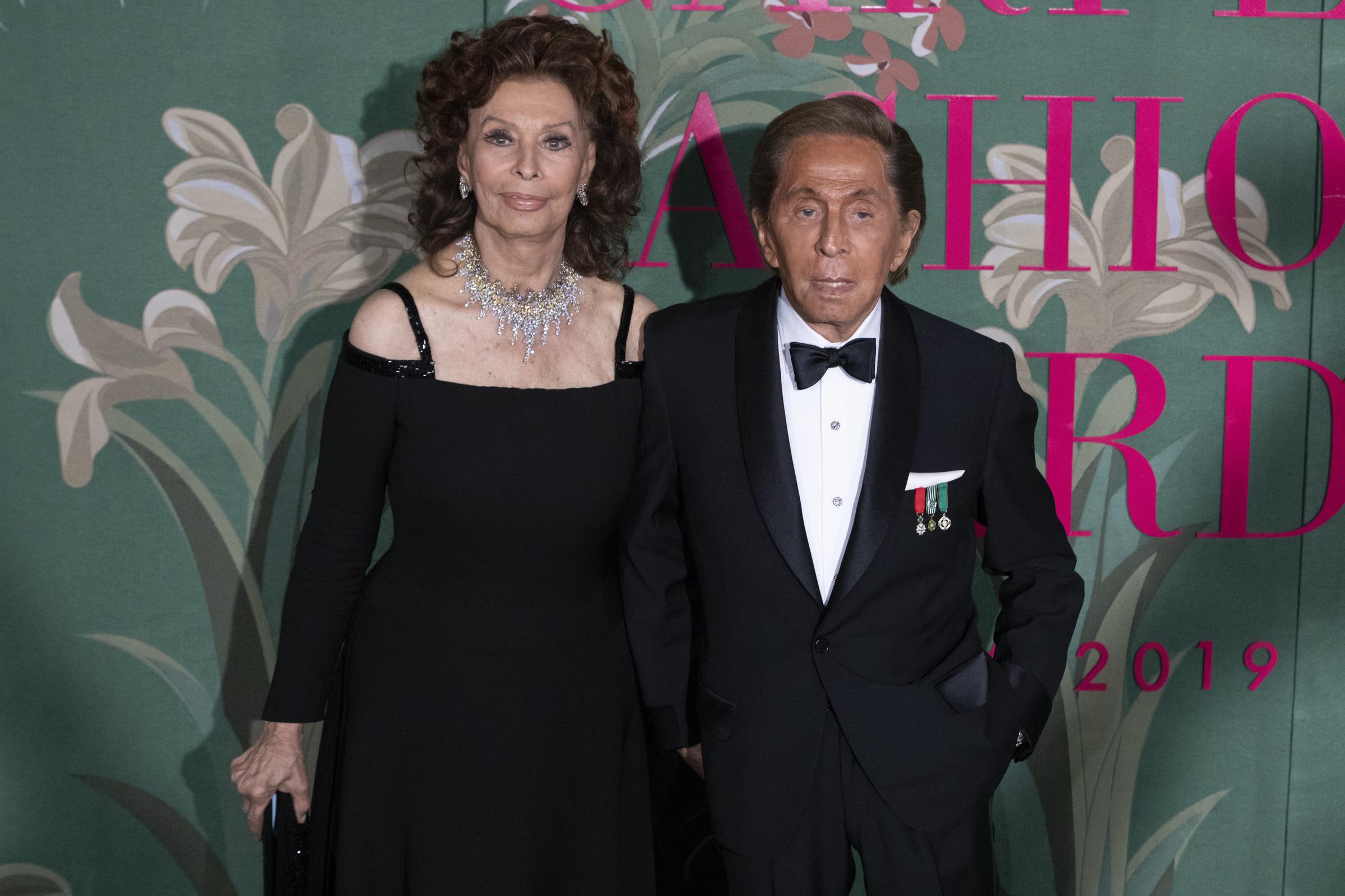 Valentino Garavani with Sophia Loren at the Green Carpet Fashion Awards in Milan, on September 22, 2019 | Source: Getty Images