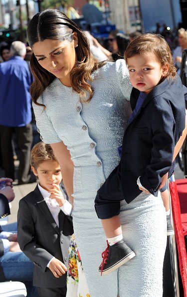 Camila Alves and Livingston at Matthew McConaughey's Star ceremony On The Hollywood Walk Of Fame on November 17, 2014 in Hollywood, California. | Photo: Getty Images