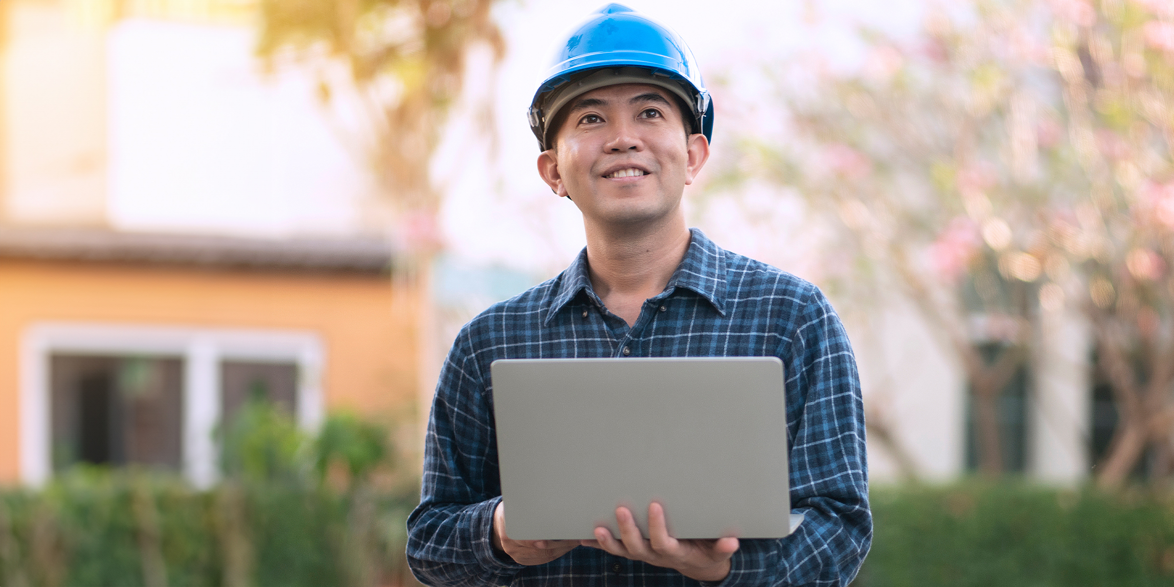 A man with a laptop | Source: Shutterstock