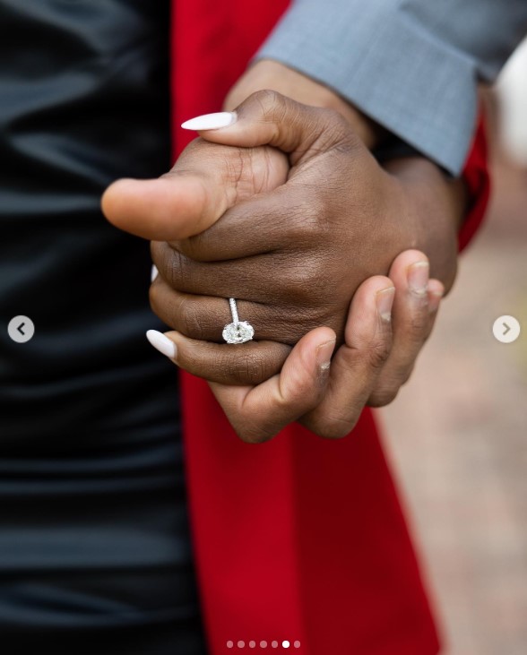 Jonathan Owens and Simone Biles during their engagement in a post uploaded on February 15, 2022 | Source: Instagram/simonebiles