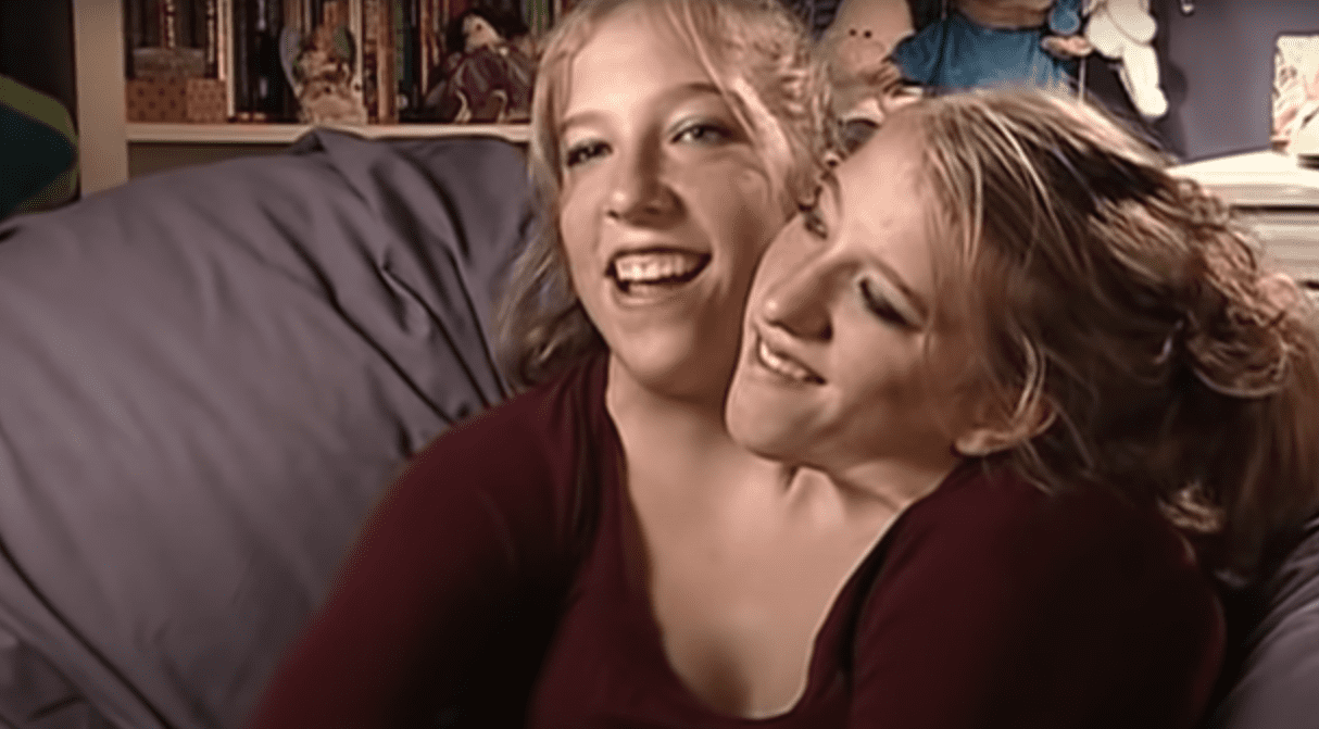 conjoined twins abby and brittany hensel married 2020