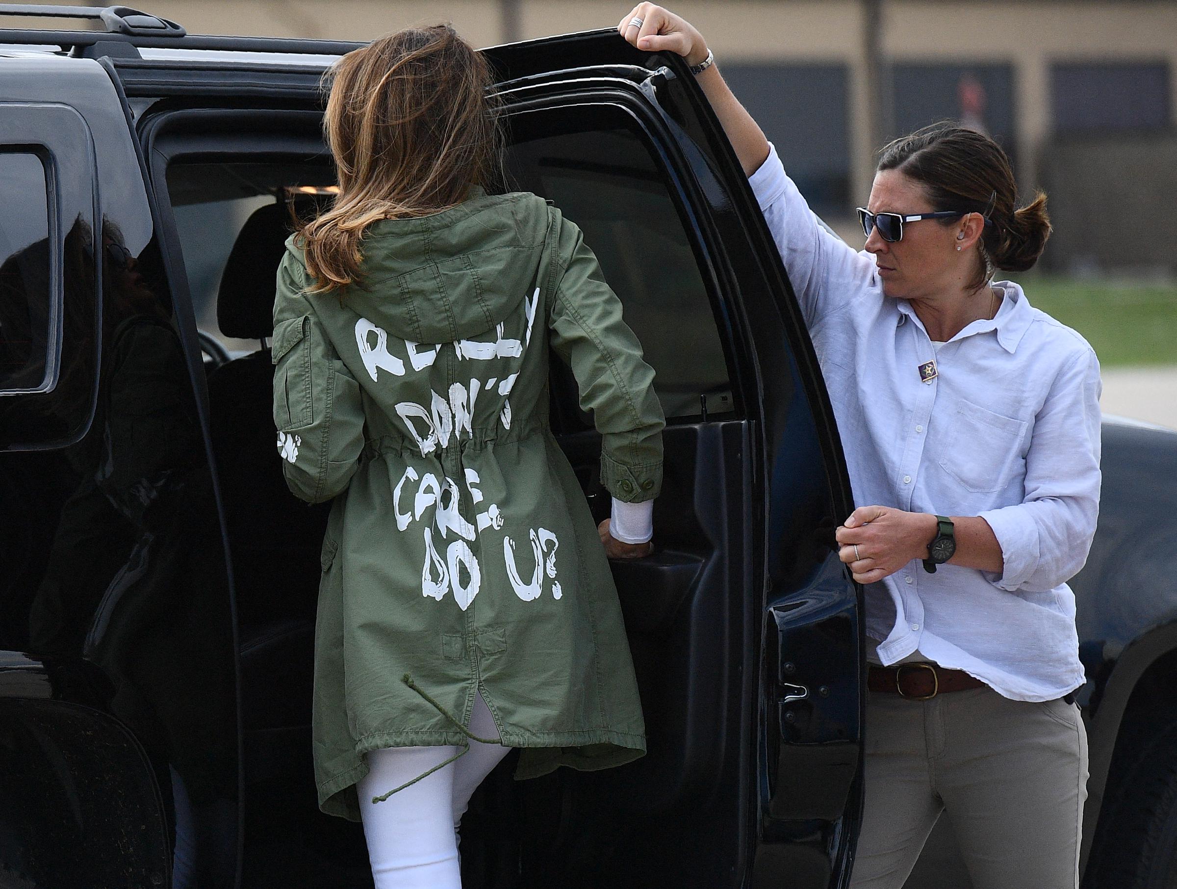 Melania Trump departs Andrews Air Force Base wearing the "I really don't care, do you?" jacket, on June 21, 2018 | Source: Getty Images