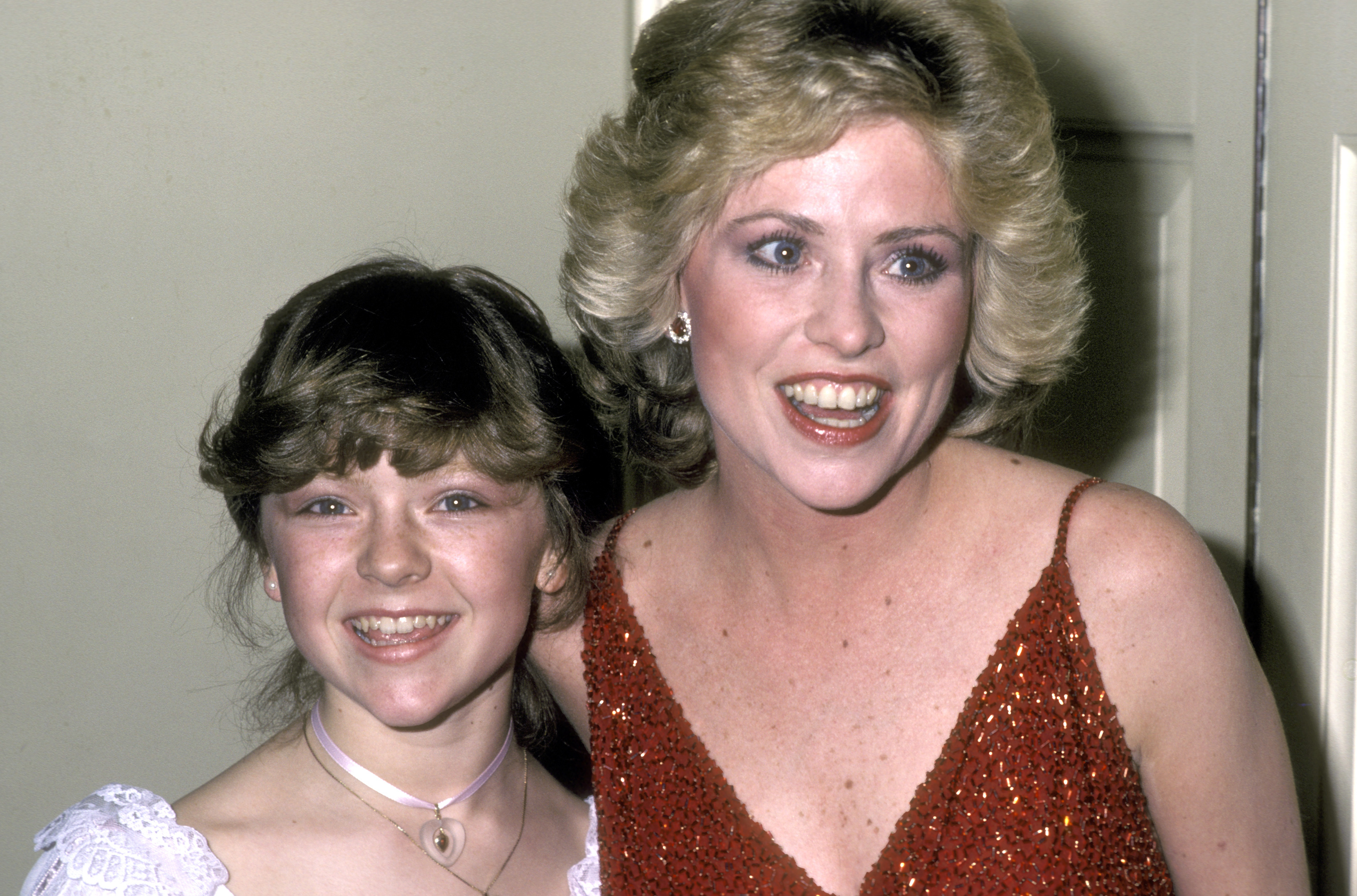 Jill Whelan and Lauren Tewes at "The Love Boat" Honors Helen Hayes in Beverly Hills 1980 | Source: Getty Images