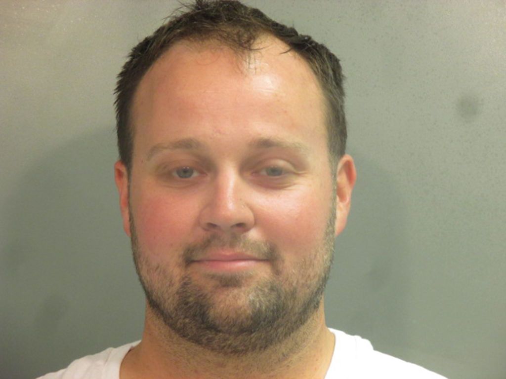 Josh Duggar's mugshot after his arrest on April 29, 2021 in Fayetteville, Arkansas | Photo: Getty Images