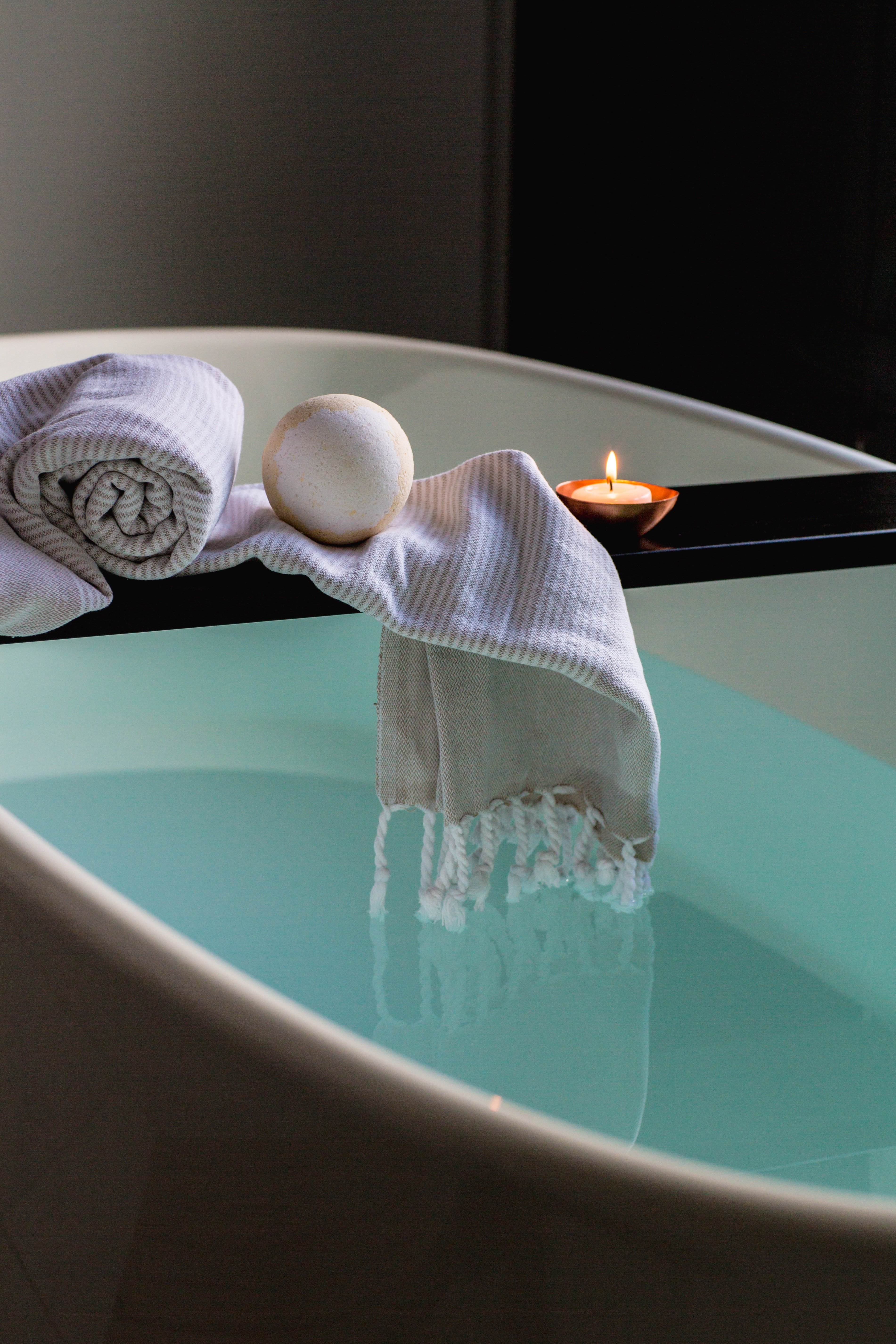 Une jolie baignoire. l Source : Pexels