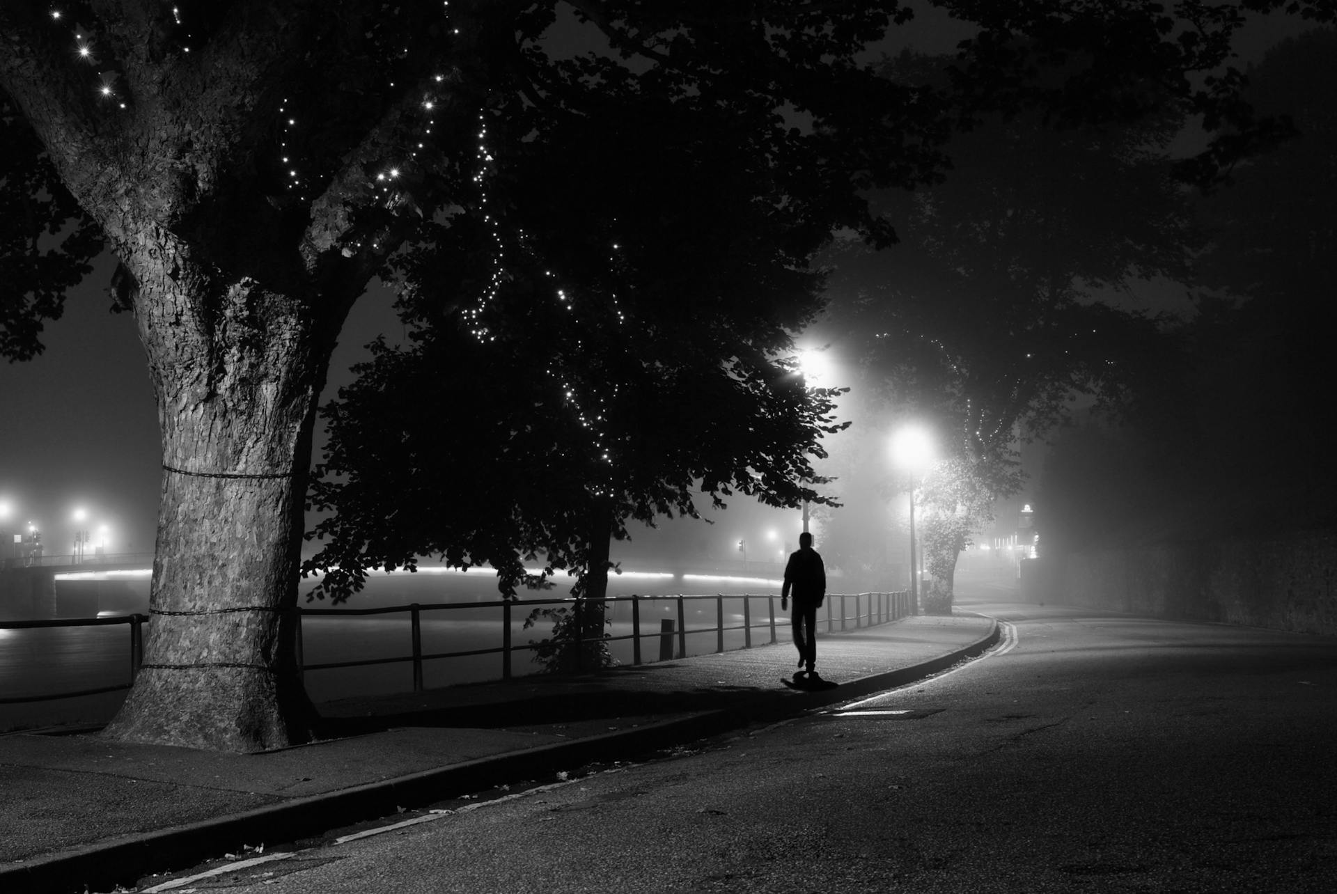 A man walking on the street | Source: Pexels