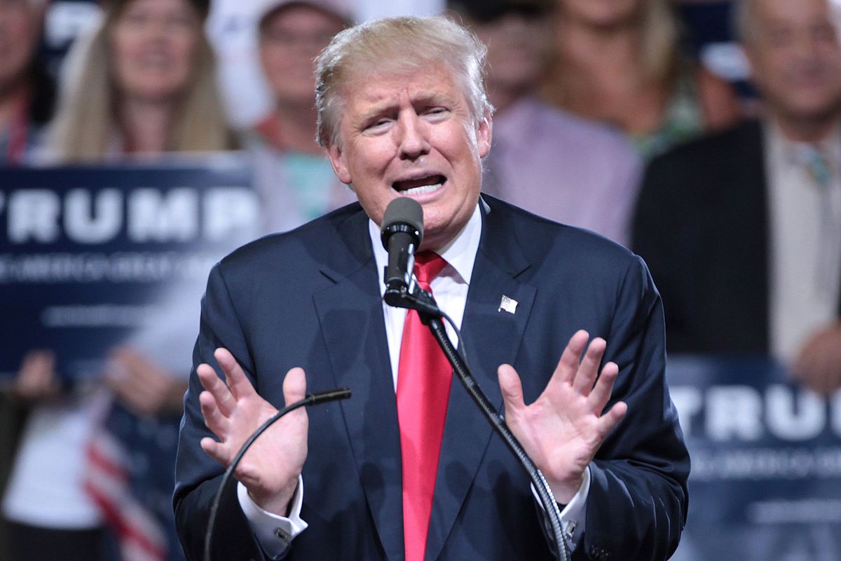 Donald Trump speaking with supporters at a campaign rally at Veterans Memorial Coliseum at the Arizona State Fairgrounds in Phoenix, Arizona. Image credit: Wikimedia Commons/Gage Skidmore