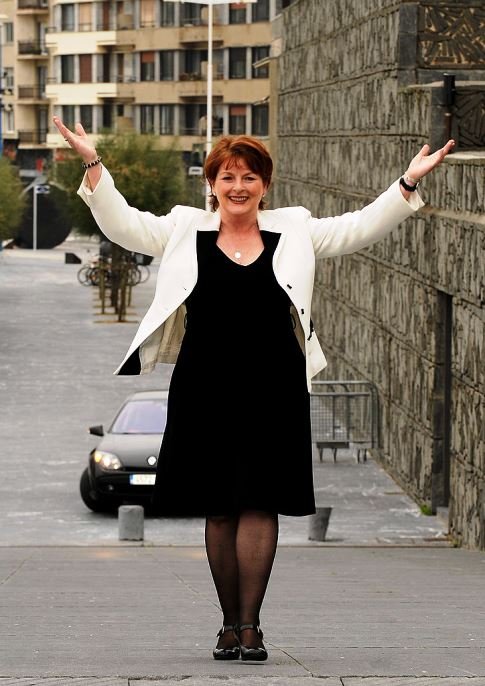 L’actrice Brenda Blethyn souriante | source : Getty images