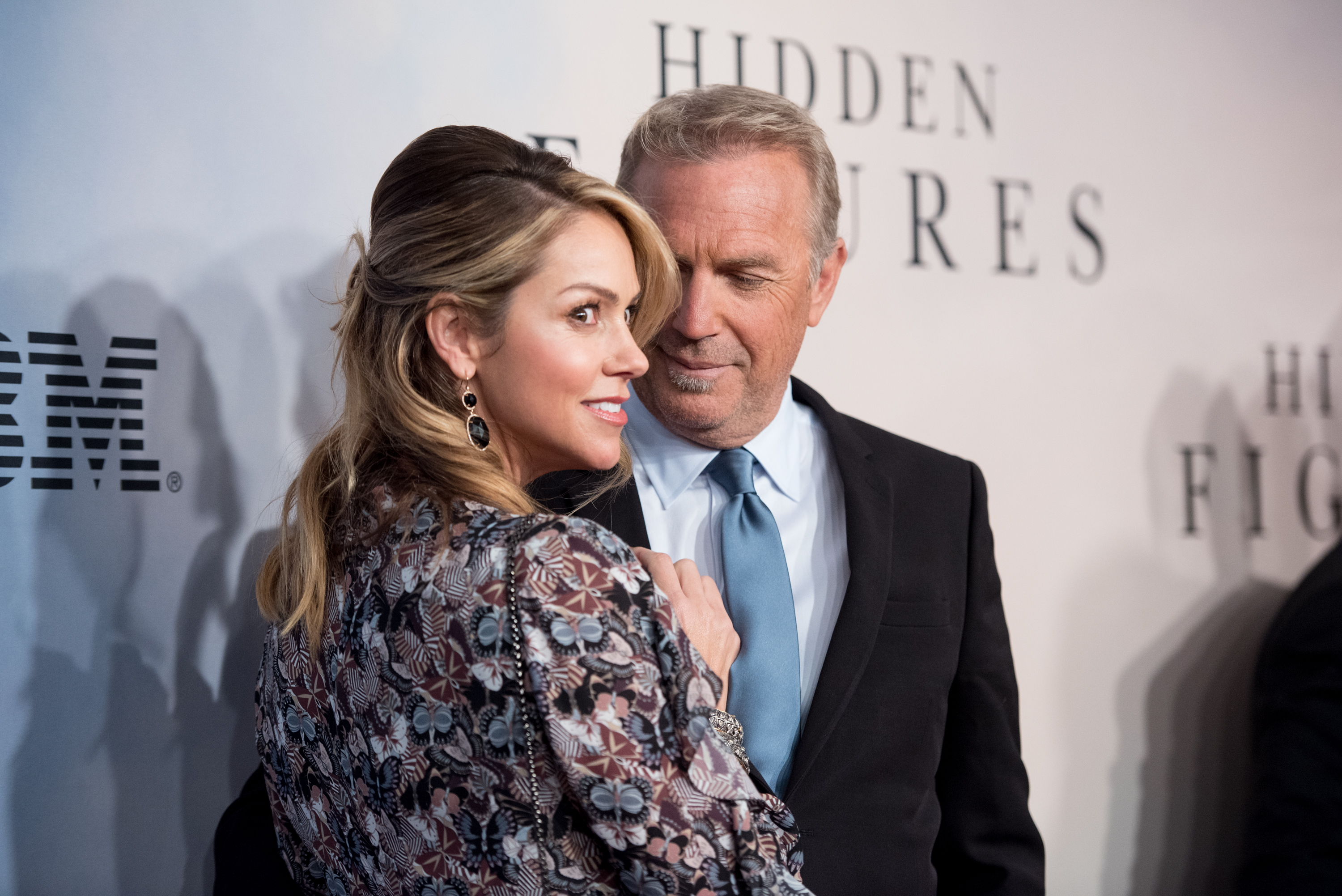 Christine Baumgartner and Kevin Costner at the "Hidden Figures" New York special screening on December 10, 2016 | Source: Getty Images
