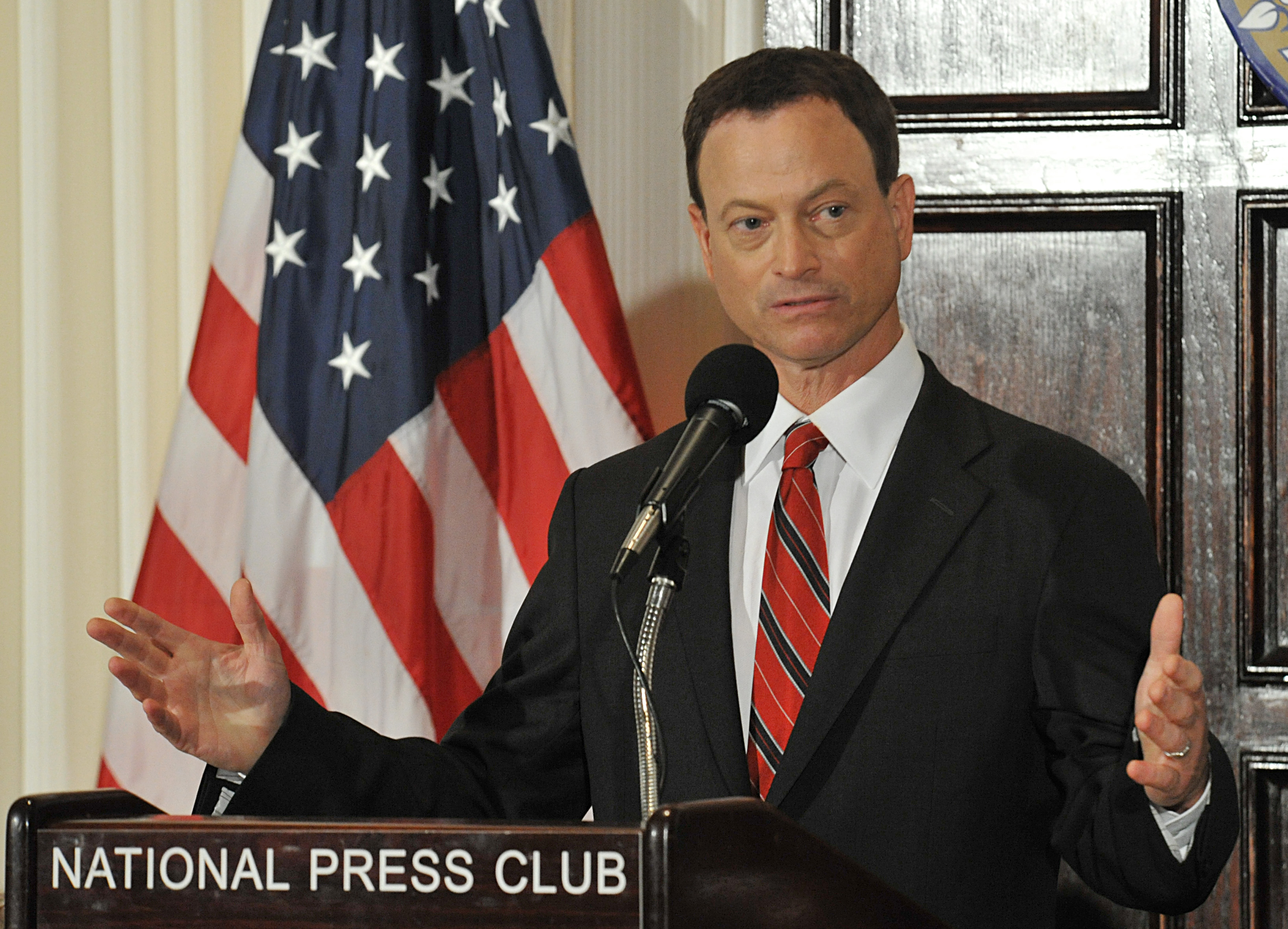actor Gary Sinise addresses an audience June 30, 2011, at the National Press Club in Washington, DC. Sinise announced the formation of the "Gary Sinise Foundation," to honor the Nation's defenders, veterans, first responders, their families and those in need | Source: Getty Images