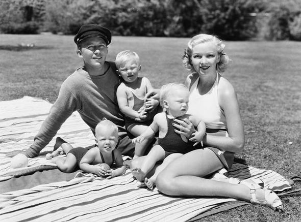 Actor and singer Bing Crosby with his wife Dixie and their children | Source: Getty Images