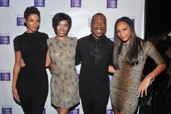  Nicole Murphy, Model Bria Murphy, Actor Eddie Murphy and Shayne Murphy at Juliet Supper Club on January 18, 2011 | Photo: Getty Images
