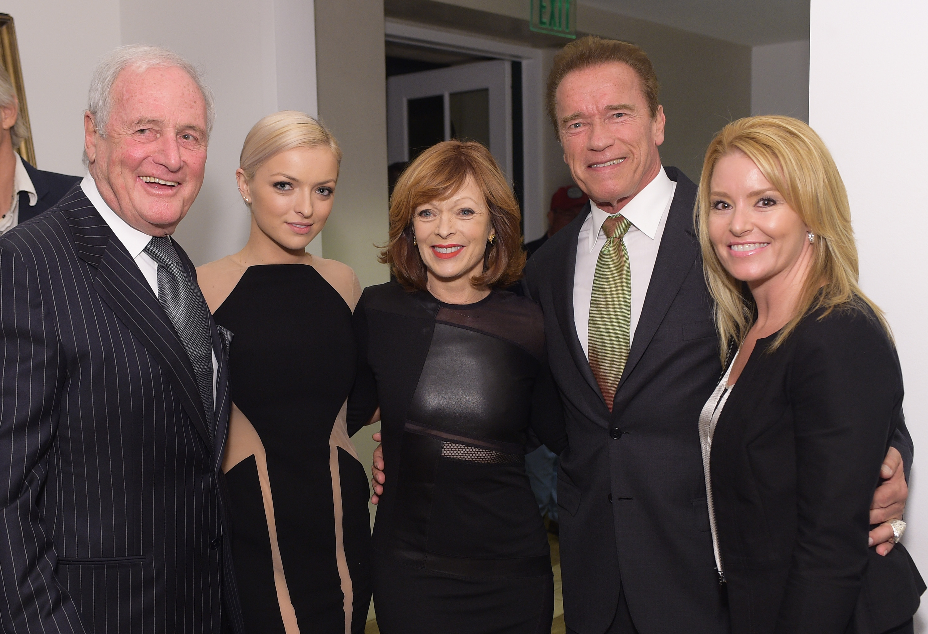 Honoree Jerry Weintraub, actors Francesca Eastwood, Frances Fisher, honoree Arnold Schwarzenegger and Heather Milligan attend the 24th Annual Environmental Media Awards presented by Toyota and Lexus at Warner Bros. Studio on October 18, 2014 in Burbank, California