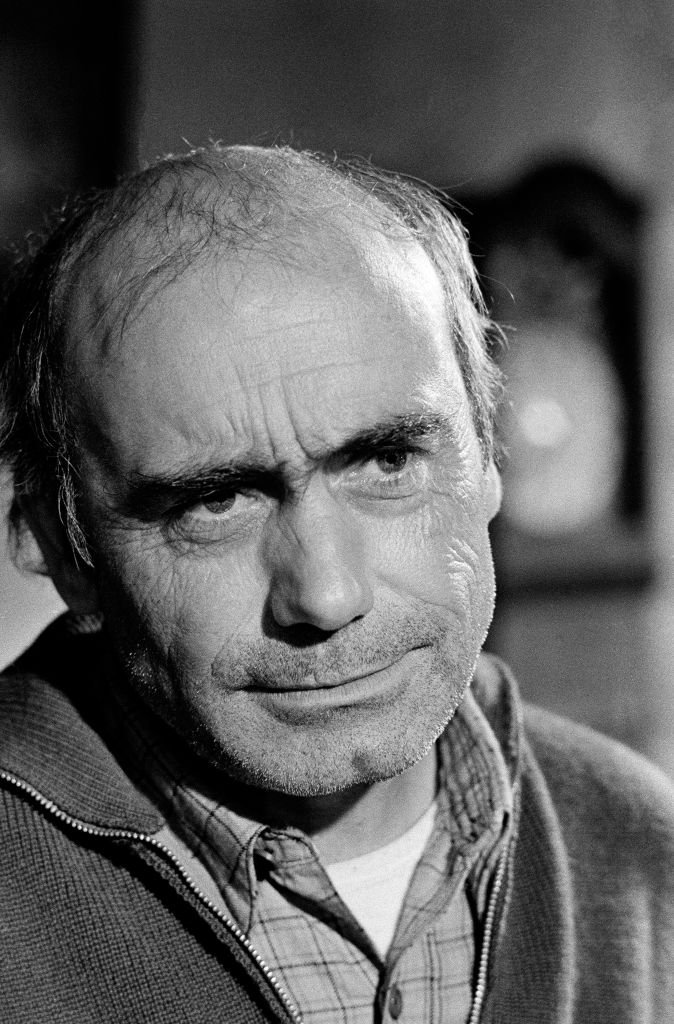 L'acteur Paul Crauchet lors du tournage du film 'Les Granges brûlées' en décembre 1972. | Photo : Getty Images
