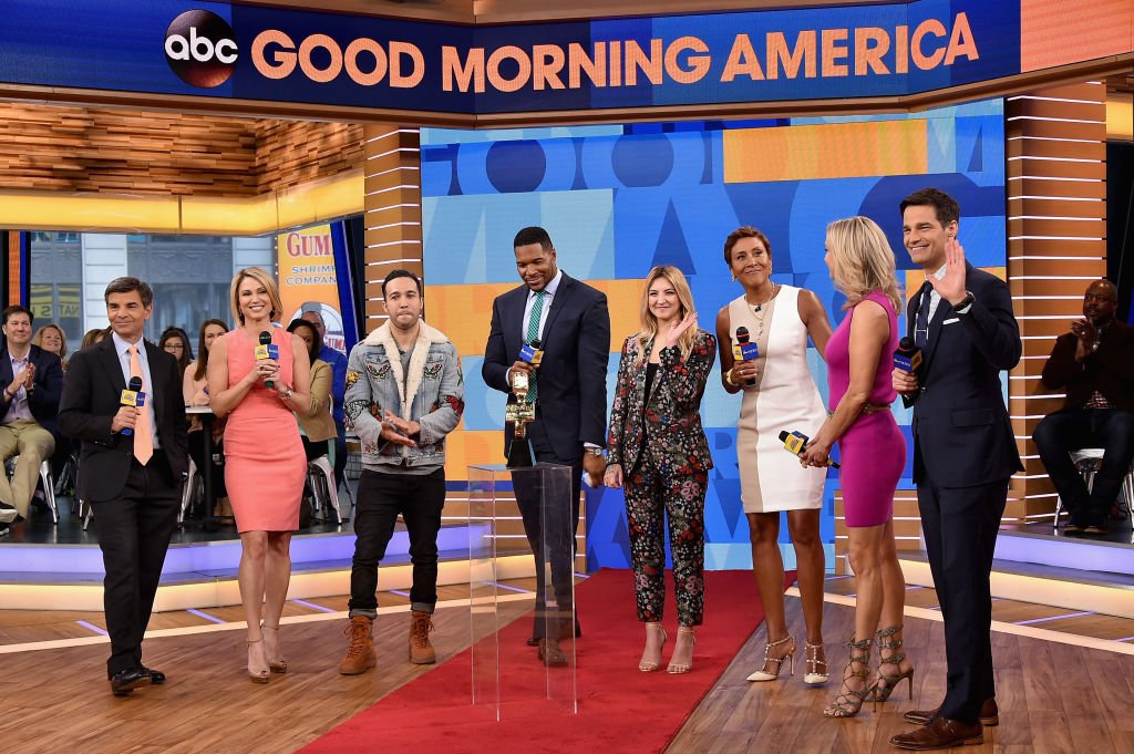 George Stephanopoulos, Lara Spencer, Pete Wentz, Michael Strahan, Julia Michaels and Robin Roberts attend 2017 Billboard Music Awards Nominations Announcement at Good Morning America Studios | Photo: Getty Images