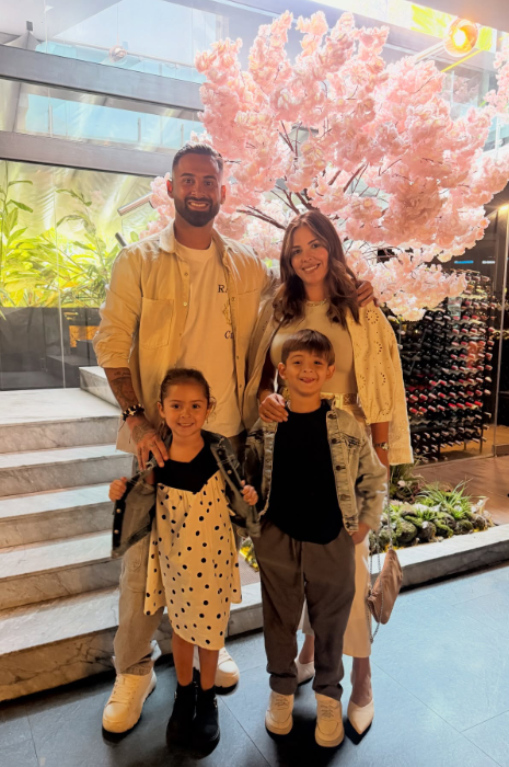 The family gathered for a group photo with their children, Aarón and Ainhoa, during Yanina's birthday celebration. What was once a joyful family portrait has since become a heartbreaking reminder of one of their last moments together. | Source: Instagram/lucastrejo_lt