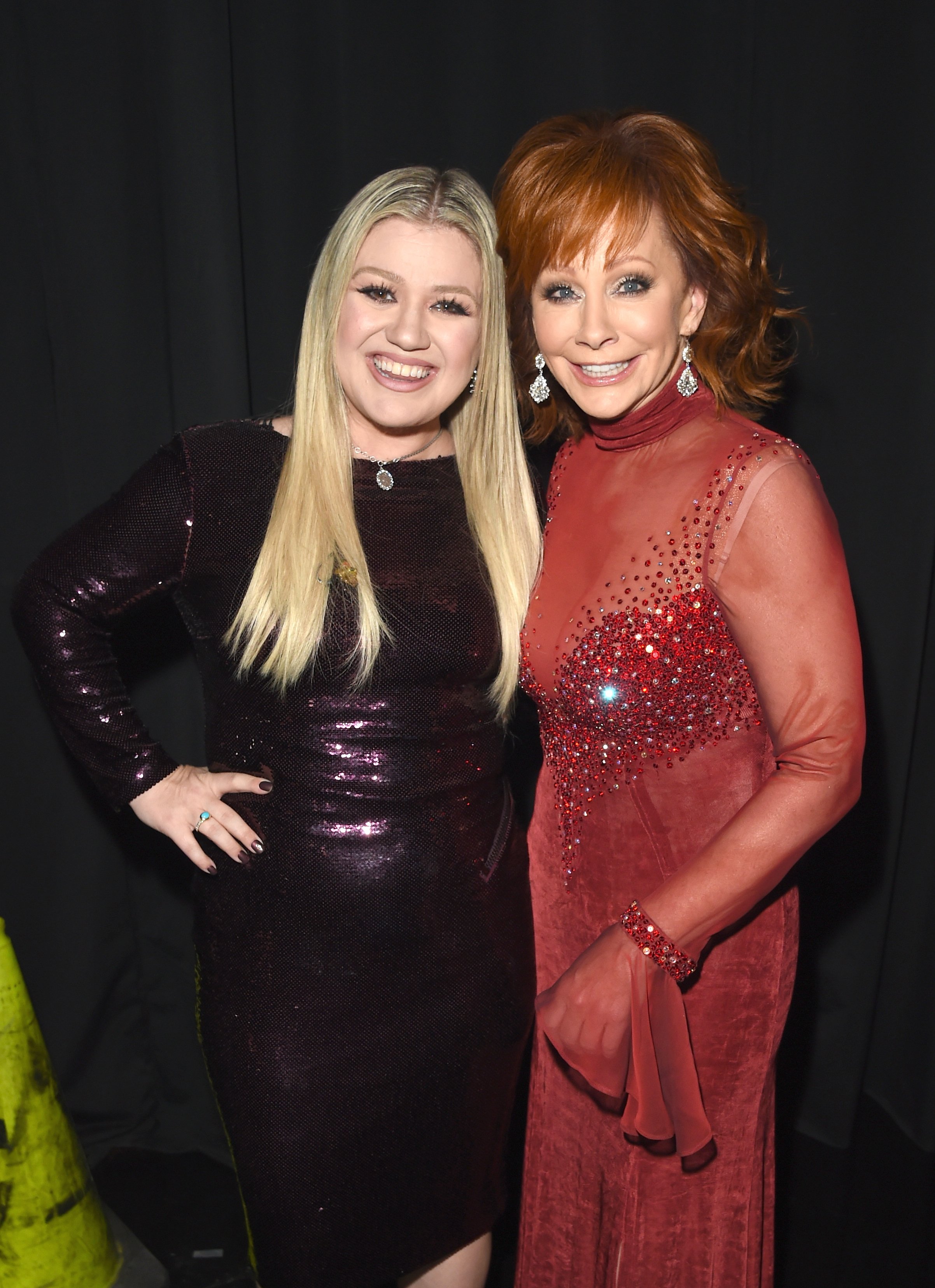 Kelly Clarkson and Reba McEntire on April 15, 2018 in Las Vegas, Nevada | Source: Getty Images