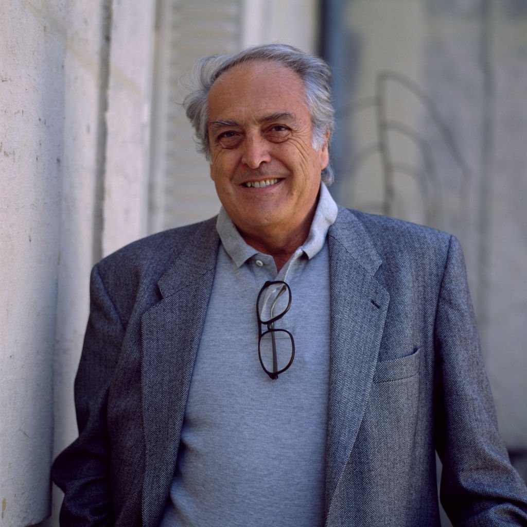 Le réalisateur français Georges Lautner à Paris en mars 1990, France. | Photo : Getty Images Le réalisateur français Georges Lautner à Paris en mars 1990, France. | Photo : Getty Images