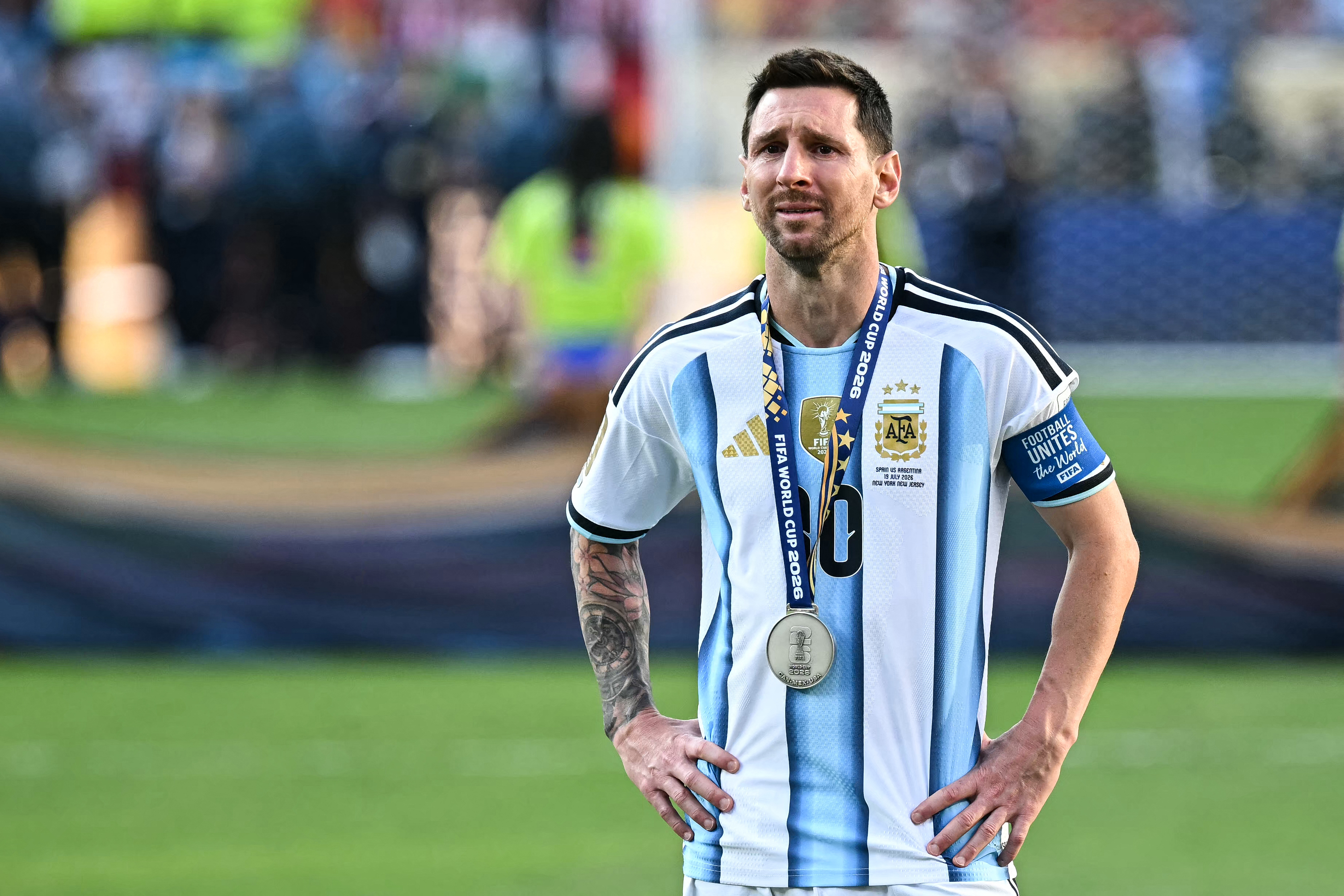 Argentina did not manage to reach the penalty stage. In this photo, Lionel Messi cried during the trophy ceremony at the end of the World Cup final match between Spain and Argentina at New York/New Jersey Stadium on July 19, 2026, in East Rutherford, New Jersey. | Source: Getty Images