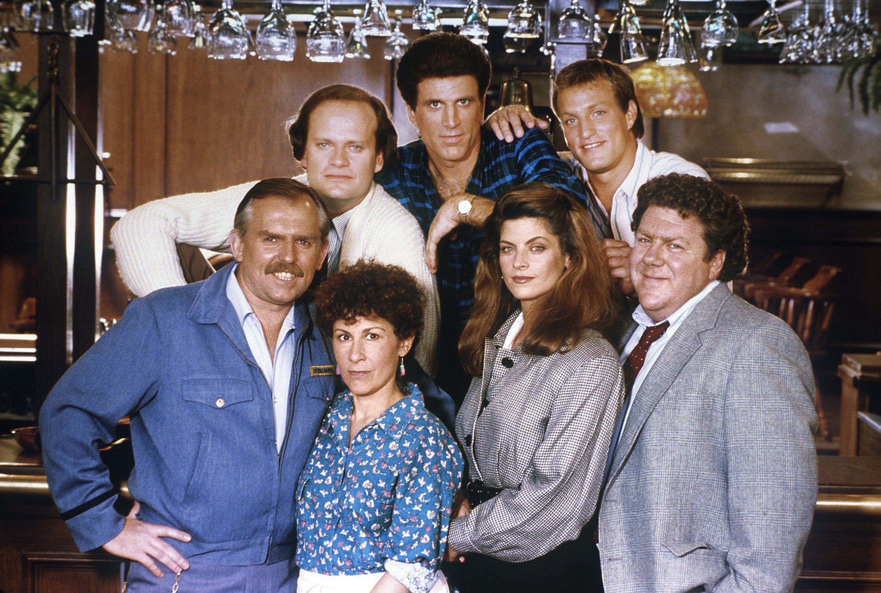 "Cheers" cast photographed in circa 1985 | Source: Getty Images