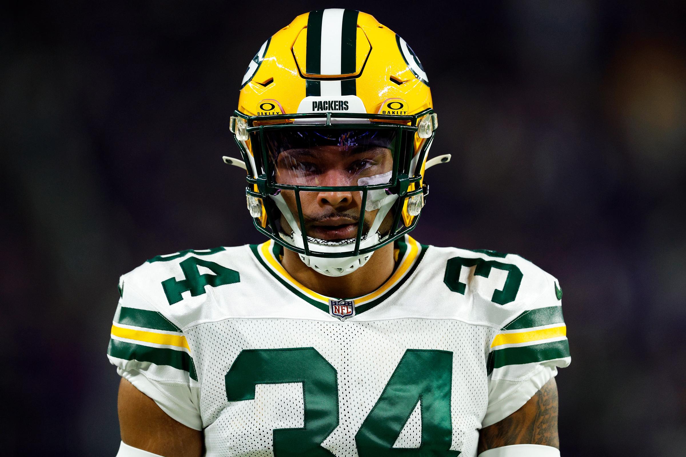 Jonathan Owens at the game between the Green Bay Packers and the Minnesota Vikings on December 31, 2023, in Minneapolis, Minnesota | Source: Getty Images